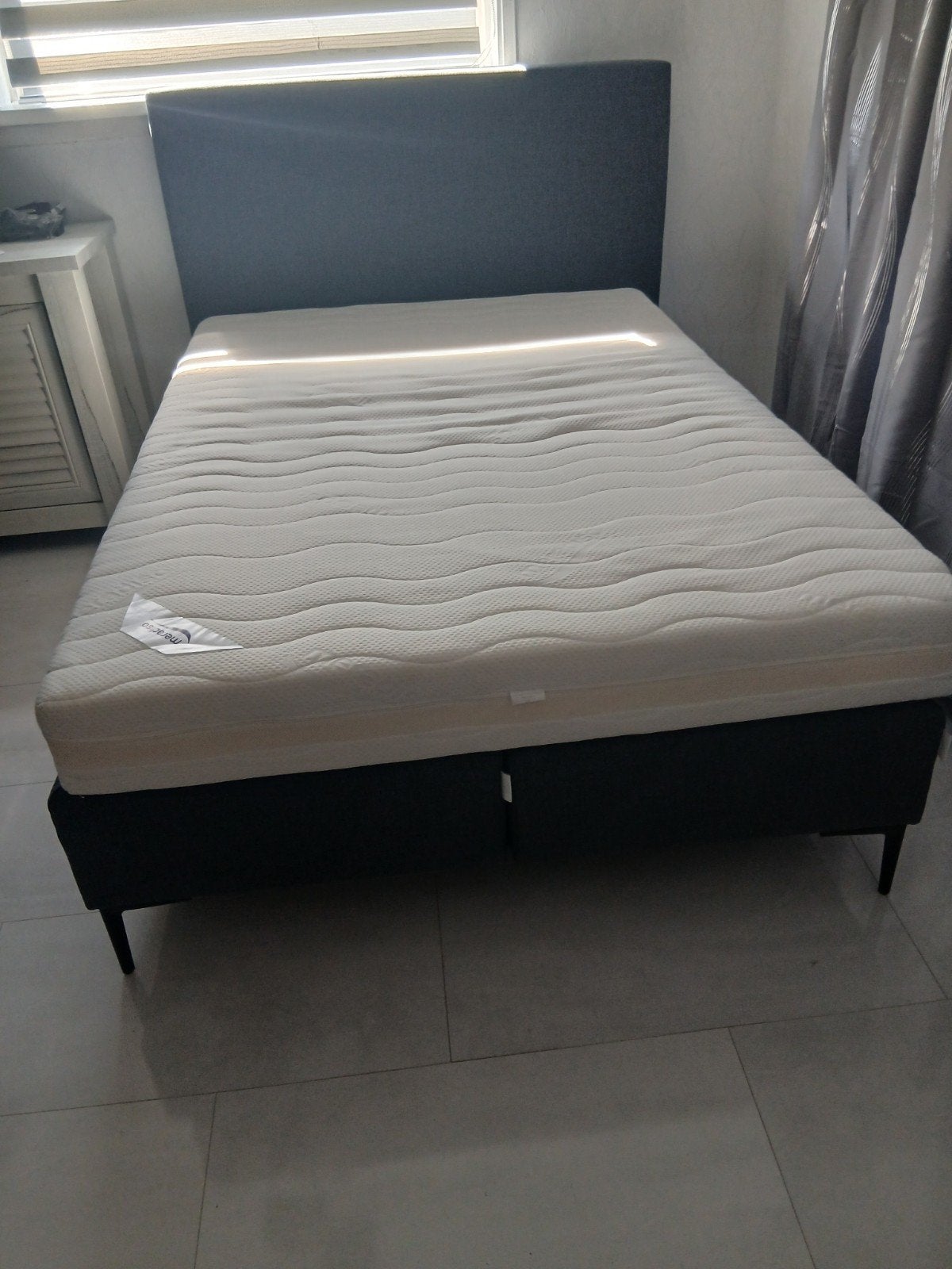 B bright boxspring met meradiso matras zo goed als nieuw!, Ophalen of Verzenden, Zo goed als nieuw, Tweepersoons, 140 cm
