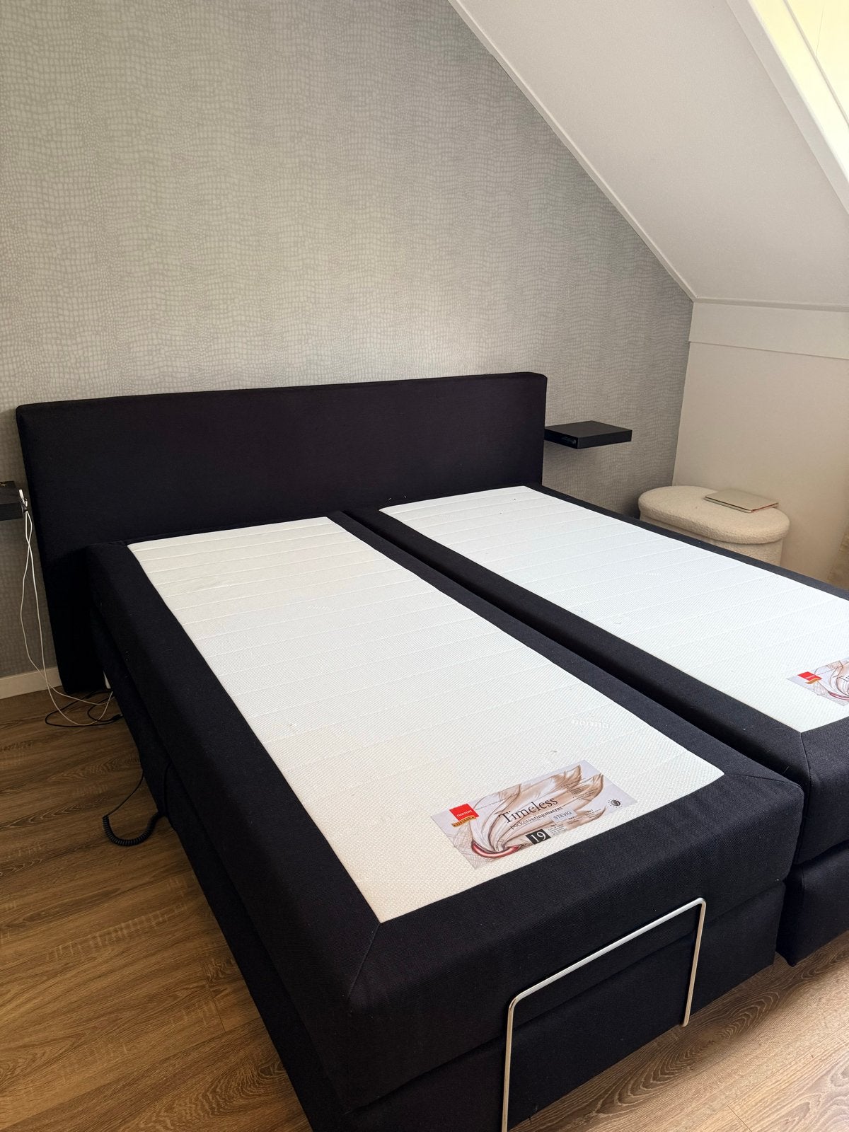 Elektrische boxspring 180x200 - Norma Timeless, Ophalen, Gebruikt, Zwart, Tweepersoons