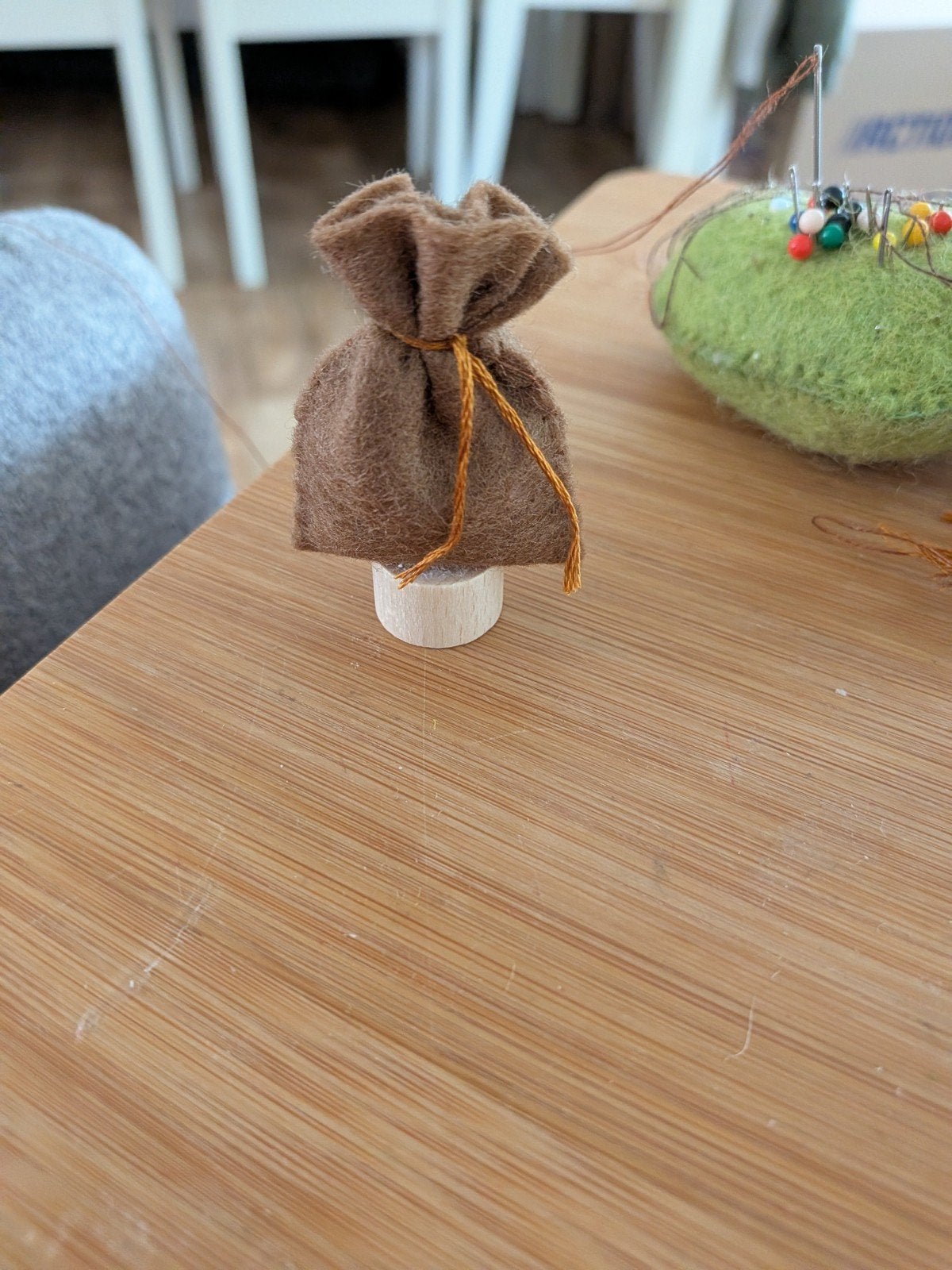 Zak van Sinterklaas steker voor Grimms jaarring van wolvilt, Ophalen of Verzenden
