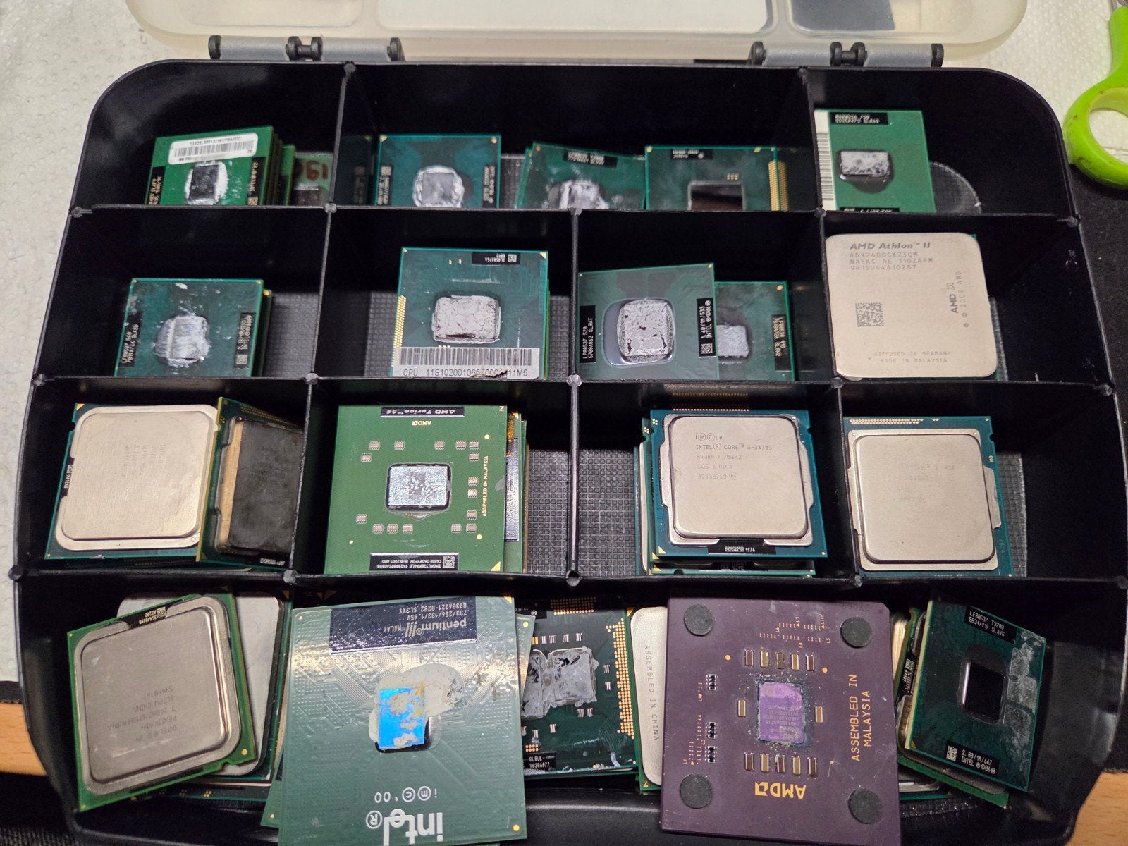 Partij Retro Processoren - +-100 stuks, Computers en Software, Ophalen of Verzenden, Gebruikt, Minder dan 2 Ghz