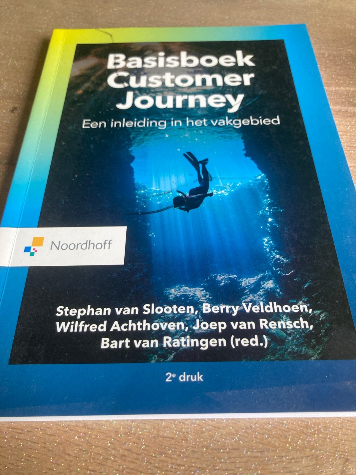 Joep van Rensch - Basisboek customer journey, Boeken, Economie, Management en Marketing, Joep van Rensch; Berry Veldhoen; Stephan van Slooten; Bart va...
