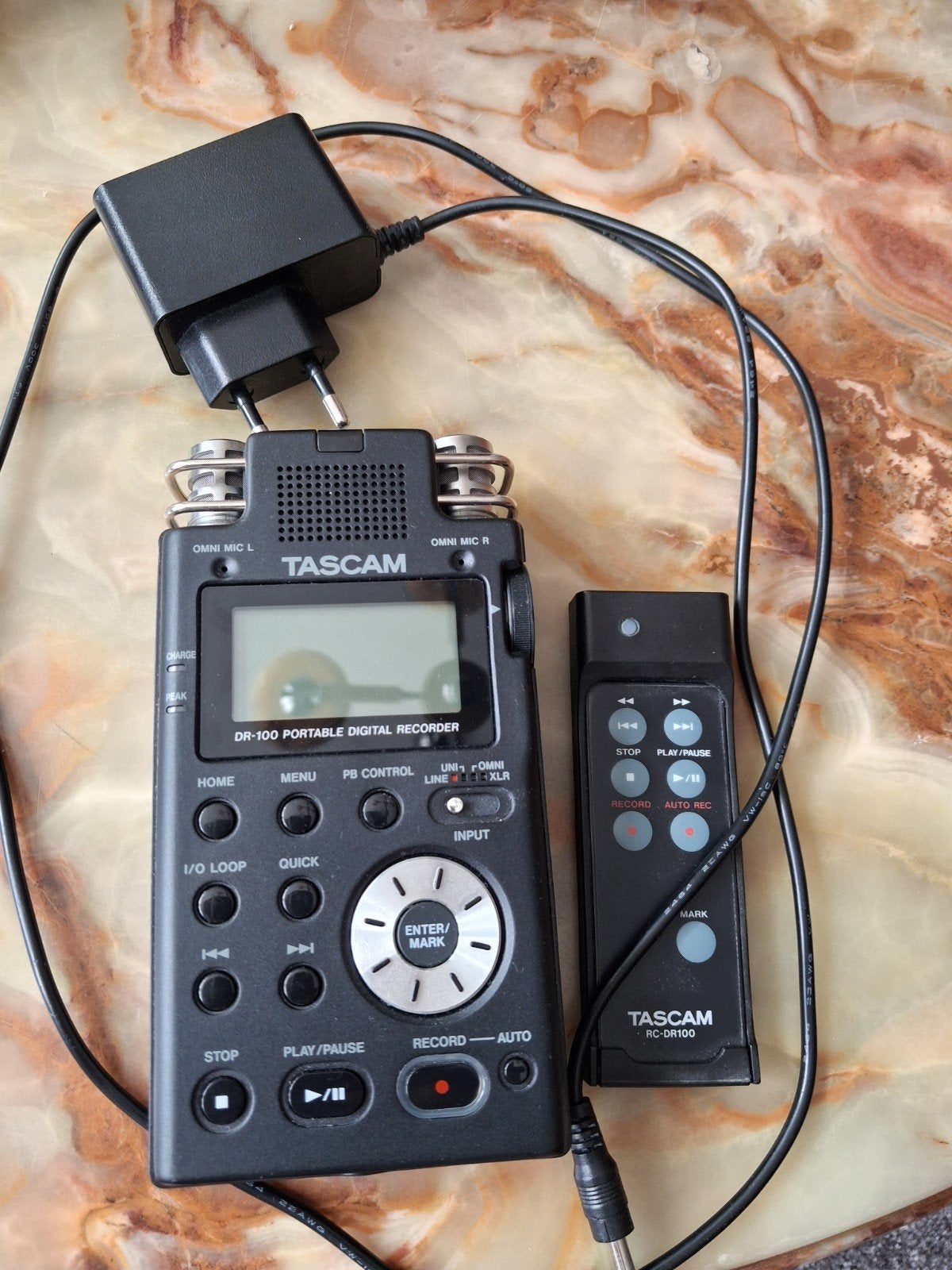 Tascam DR-100 digital recorder., Ophalen of Verzenden, Zo goed als nieuw, Audio