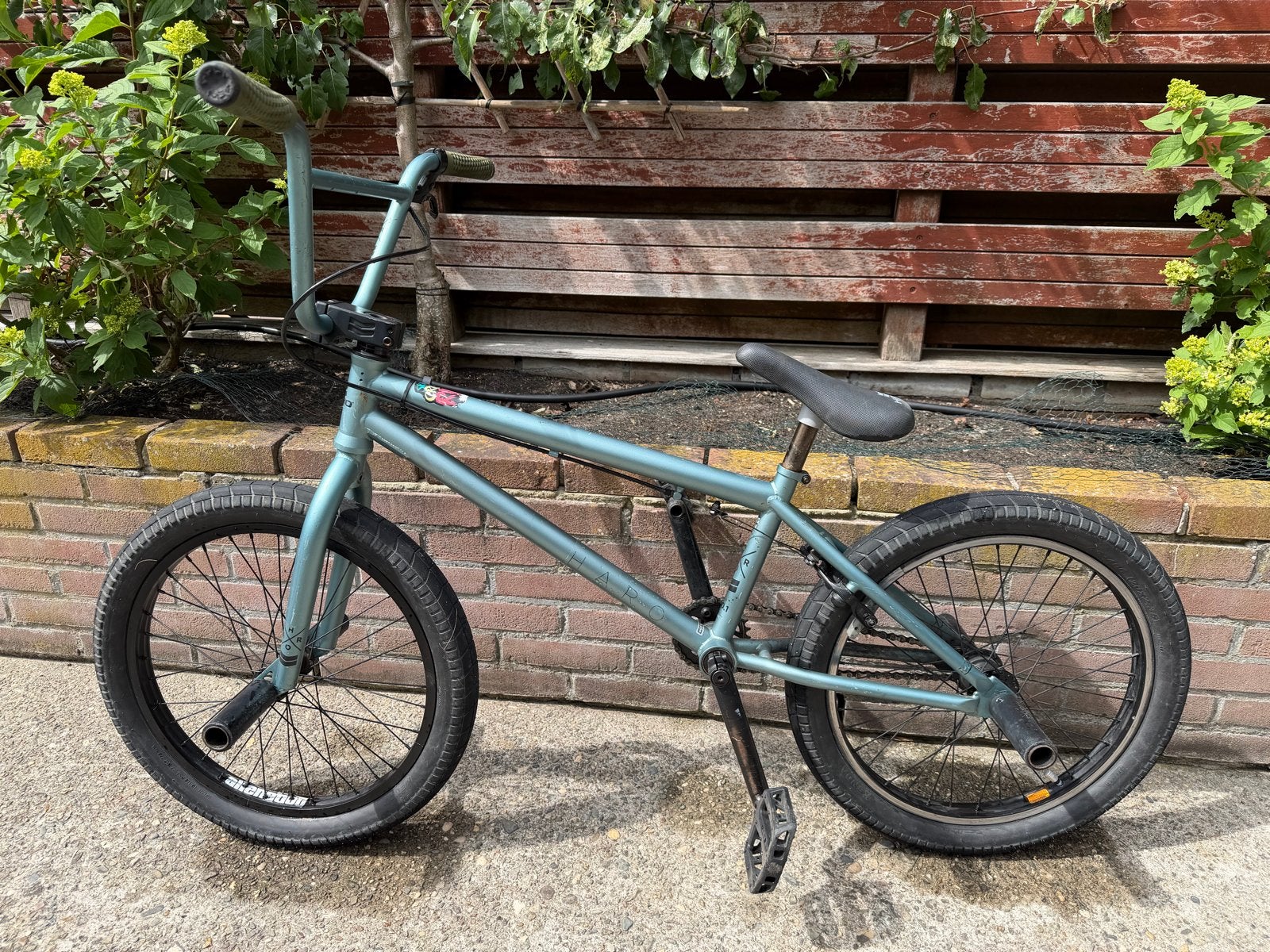 BMX Haro 300.1 Fiets - Gebruikt, redelijk nieuwe banden, Fietsen en Brommers, Ophalen, Gebruikt, Staal, Velgrem