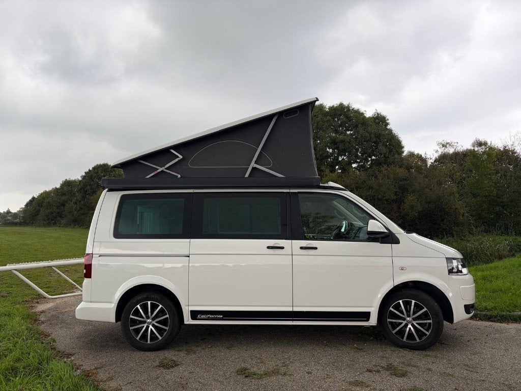 Volkswagen T5 California Edition (Ocean) | 2014 | 189.000 km, Caravans en Kamperen, Buscamper of Camperbus, Volkswagen, Particulier