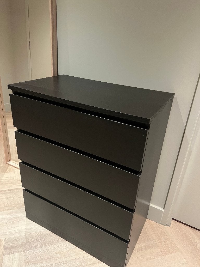 IKEA MALM ladekast 4 lades zwartbruin, Ophalen, Gebruikt, 100 tot 150 cm, 50 tot 100 cm