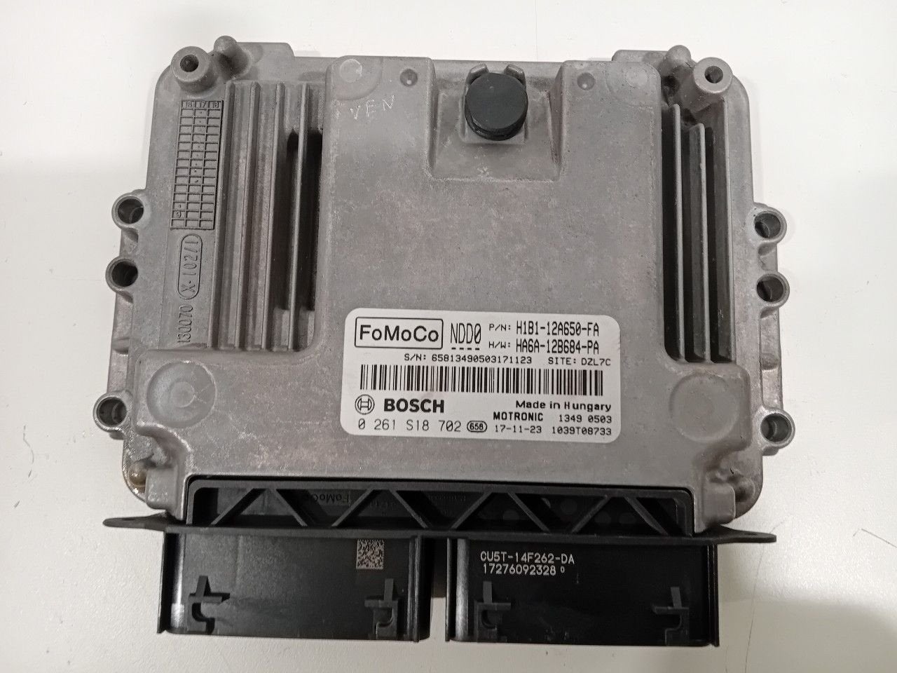 Computer motormanagement Ford Fiesta, Onderdelen@venauto.nl, Van der Ven Autorecycling B.V., Gebruikt, Ettenseweg 76, 4706 PB Roosendaal, The Netherlands