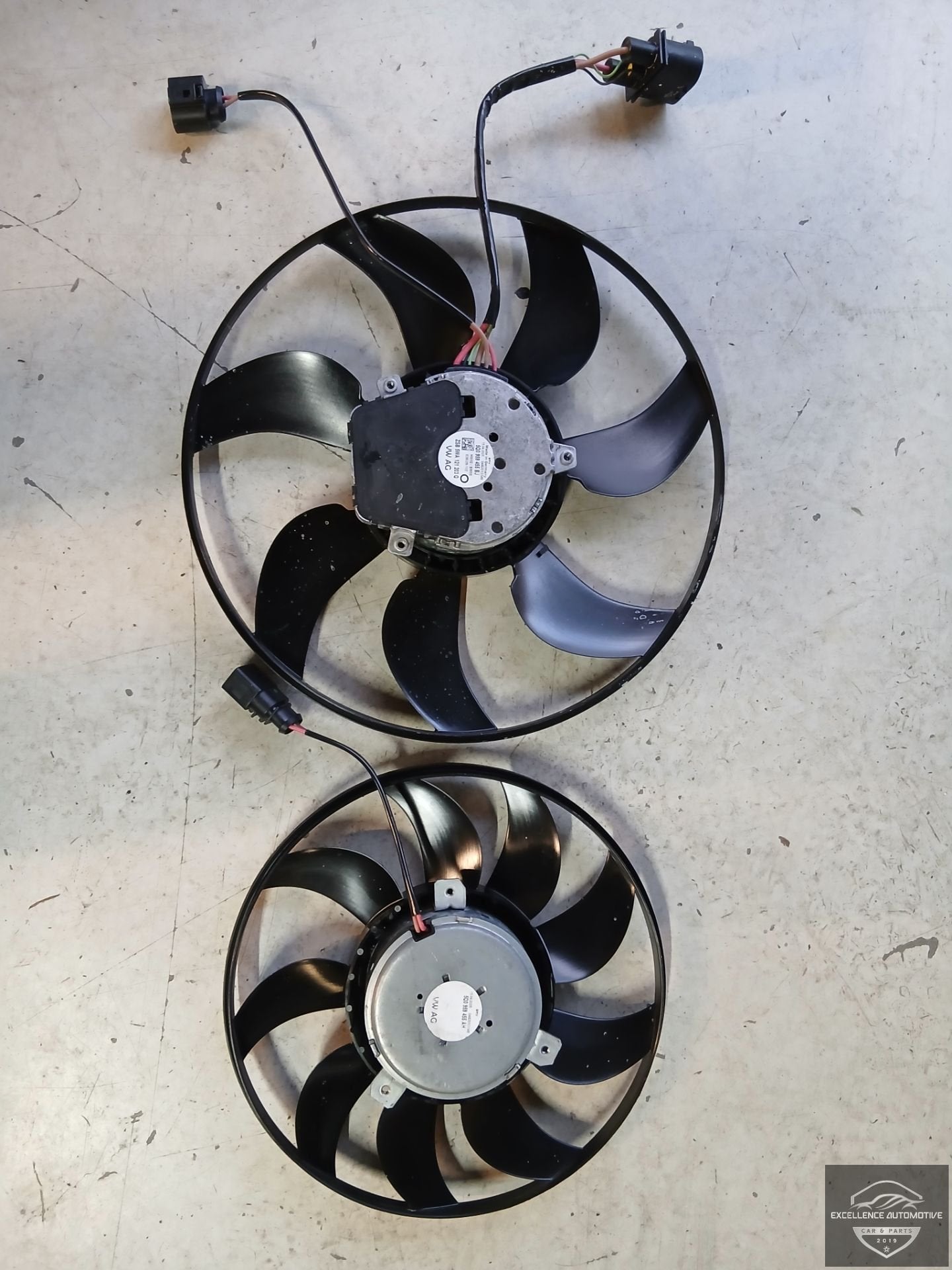 VW Audi Seat Skoda 2.0 TSI/TFSI Koelvin Ventilator 5Q0959455, Gebruikt, Volkswagen, Volkswagen AG, Berliner Ring 2
38440  Wolfsburg, DE