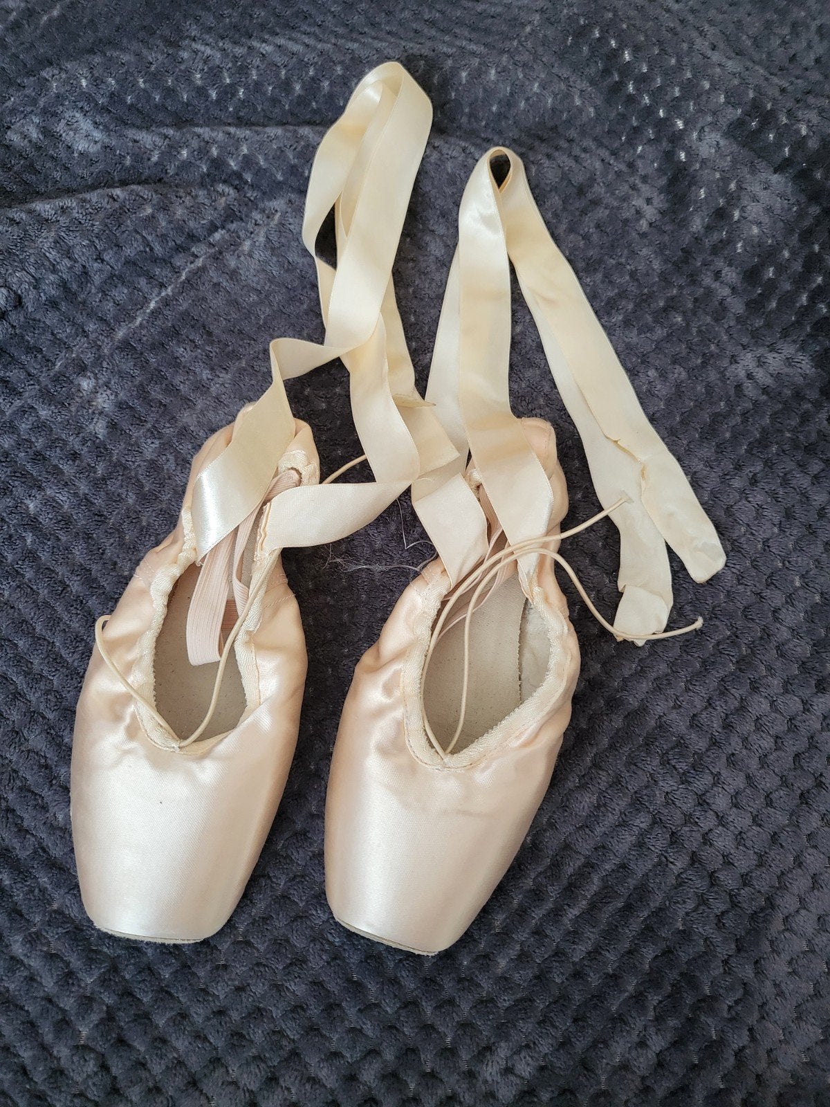 Bloch Amelie spitzen, maat 7.5 (40.5/41), breedte X, Ophalen of Verzenden, Zo goed als nieuw, Schoenen