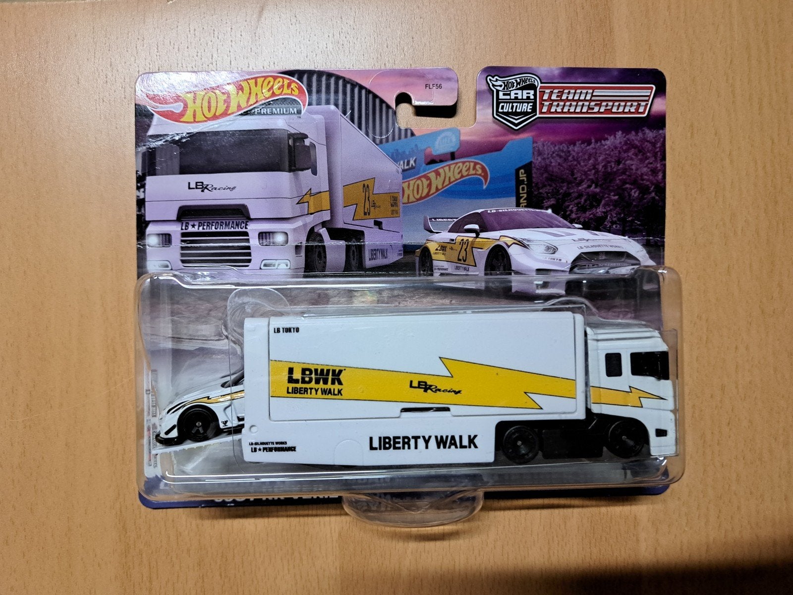 HotWheels Teamtransporter Nissan GT-R Liberty Walk, Ophalen of Verzenden, Nieuw, Auto