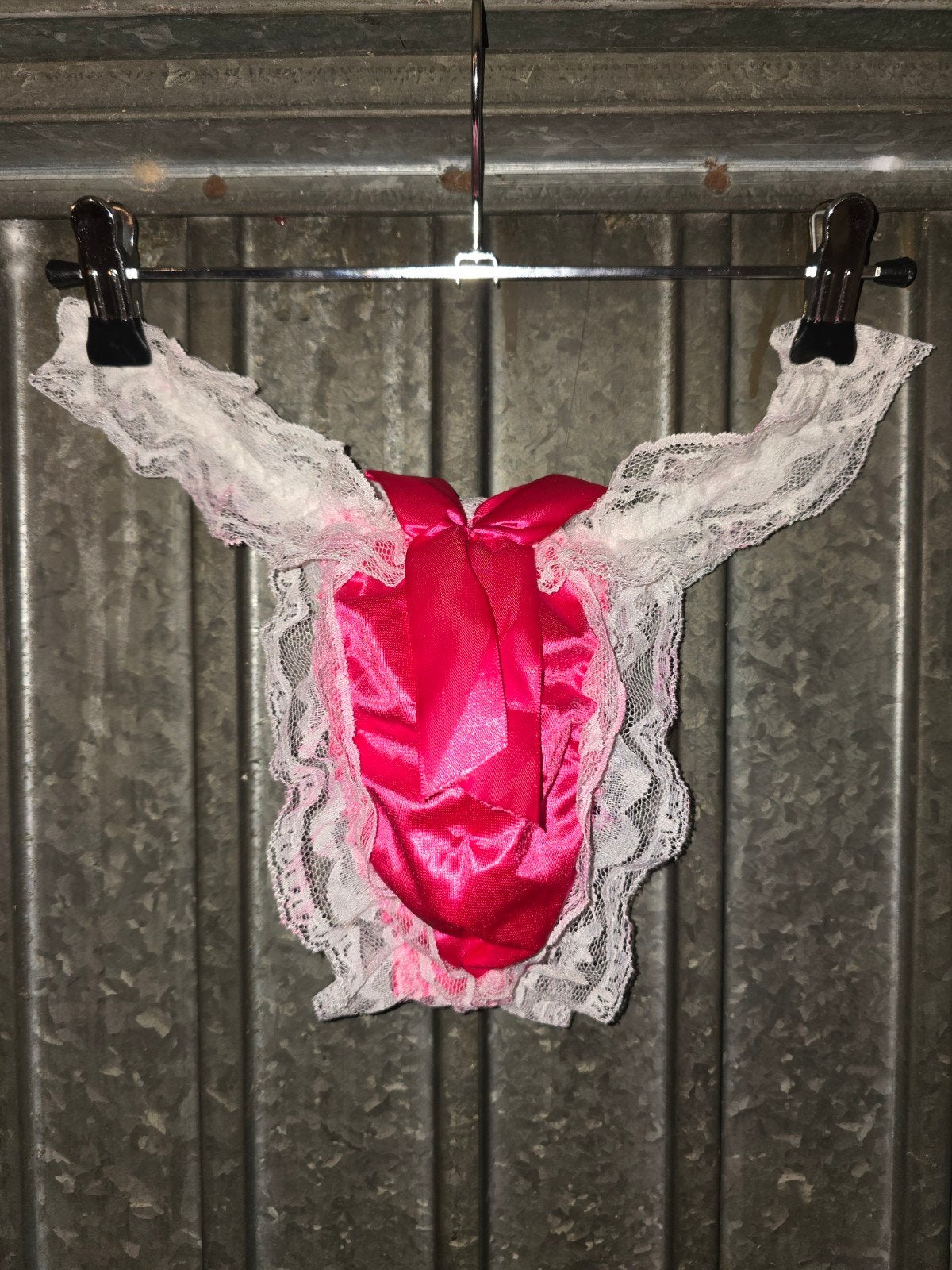 Roze string met kanten details, Verzenden, Roze, Slip