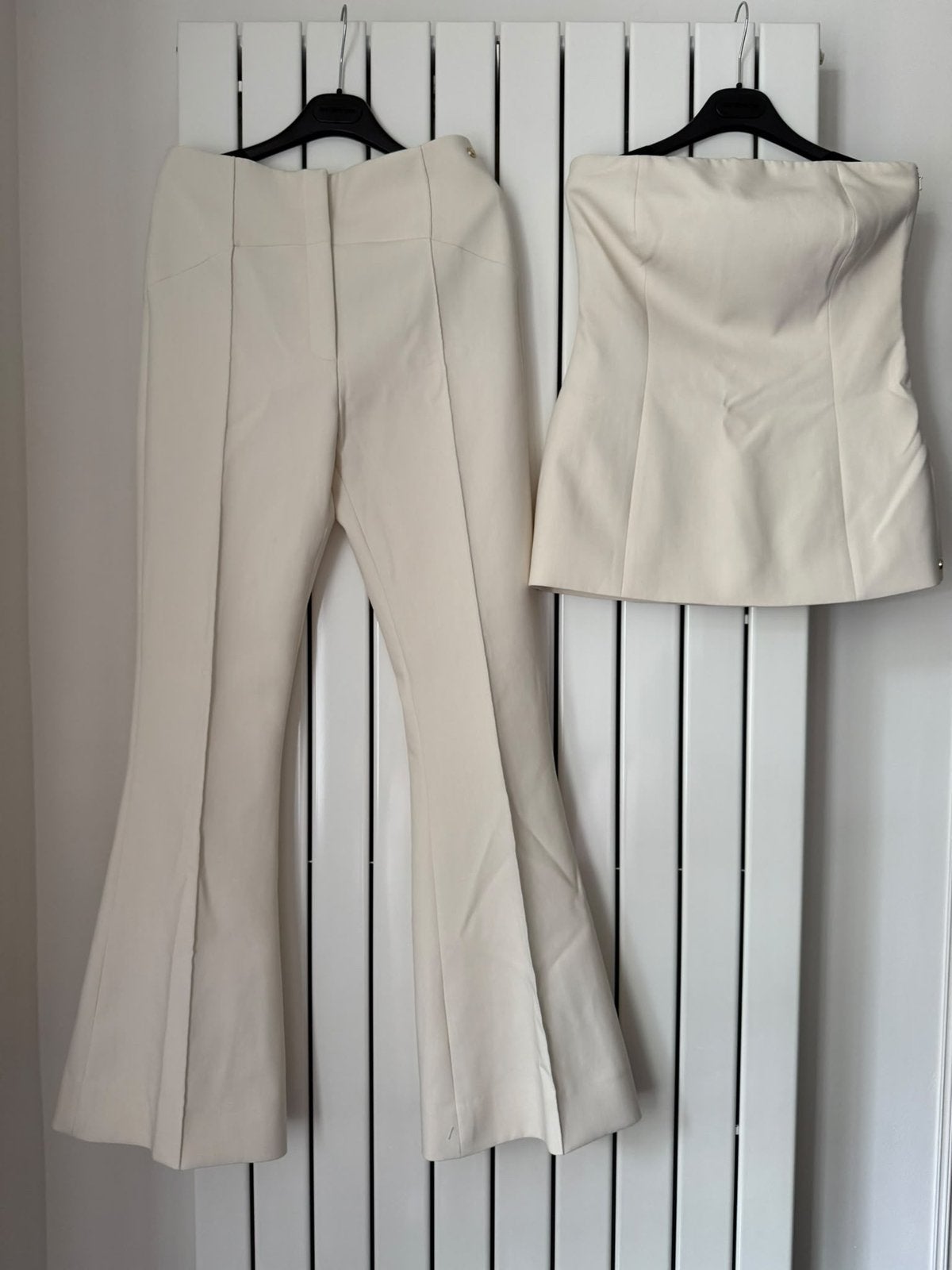 JOSH V - IVY Bandeau Top - Kit Flair broek | Set | Pak - M/L, Beige, Maat 42/44 (L), Ophalen of Verzenden, Zo goed als nieuw