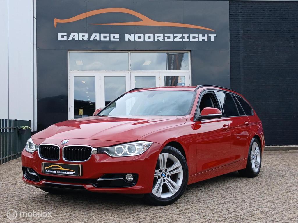BMW 3-serie Touring 320i Upgrade Edition/Navigatie/Leder/NAP, Achterwielaandrijving, Euro 6, 4 cilinders, Leder