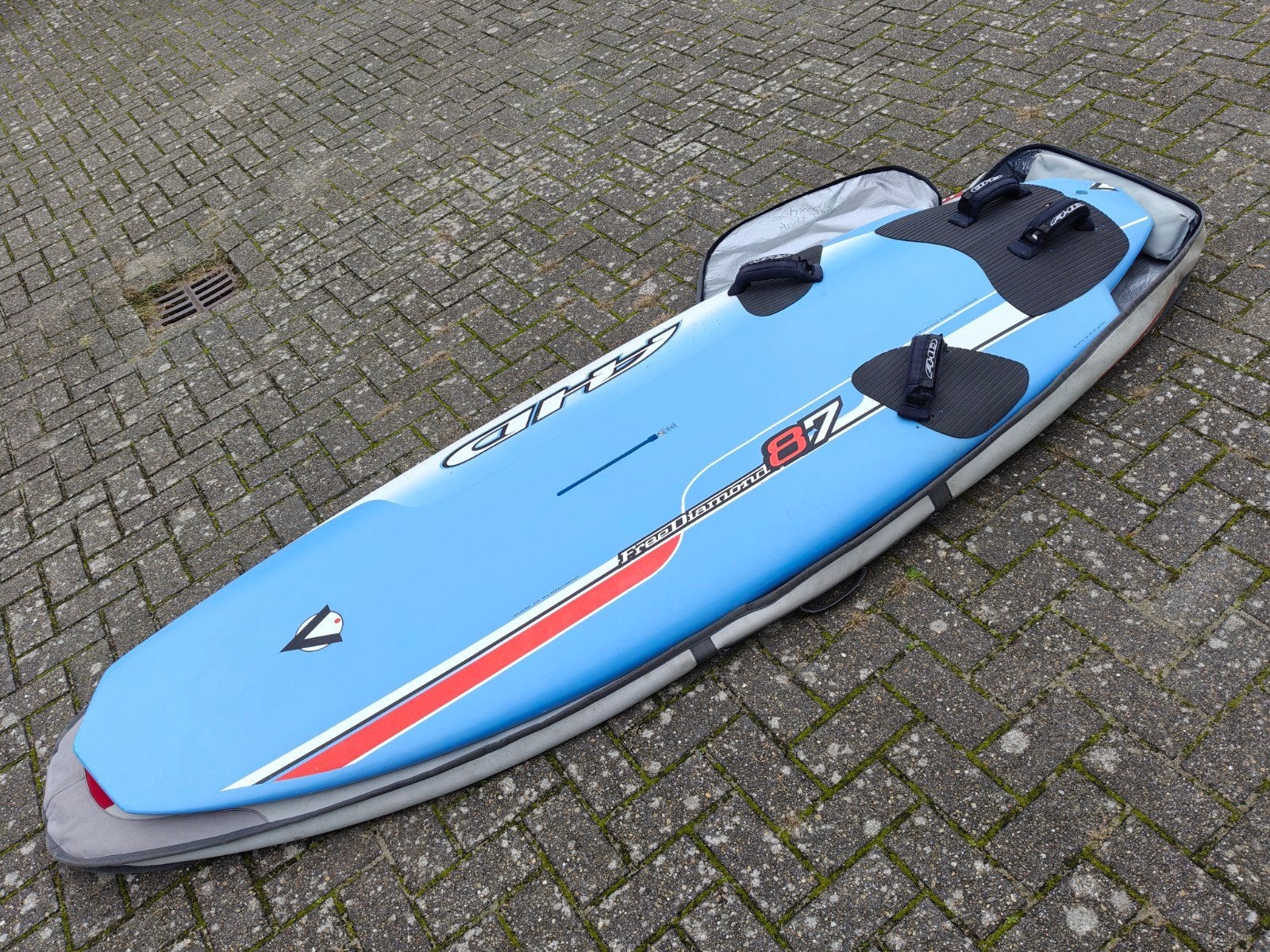 AHD FreeDiamond 87 Surfplank met vinnen en boardbag, Minder dan 250 cm, Zo goed als nieuw, Plank, Met vin(nen)