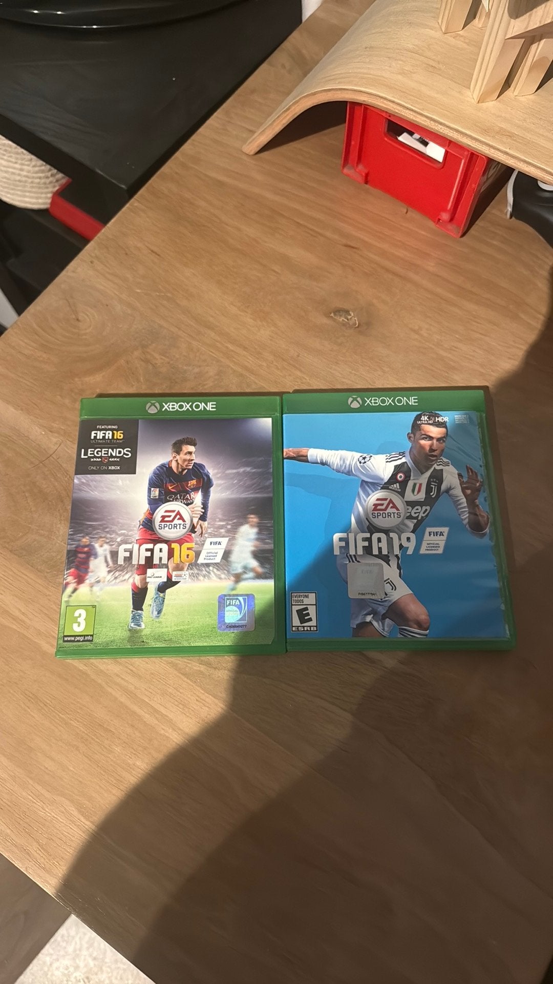 Fifa - Xbox One, Spelcomputers en Games, Ophalen of Verzenden, Zo goed als nieuw, Sport, 3 spelers of meer