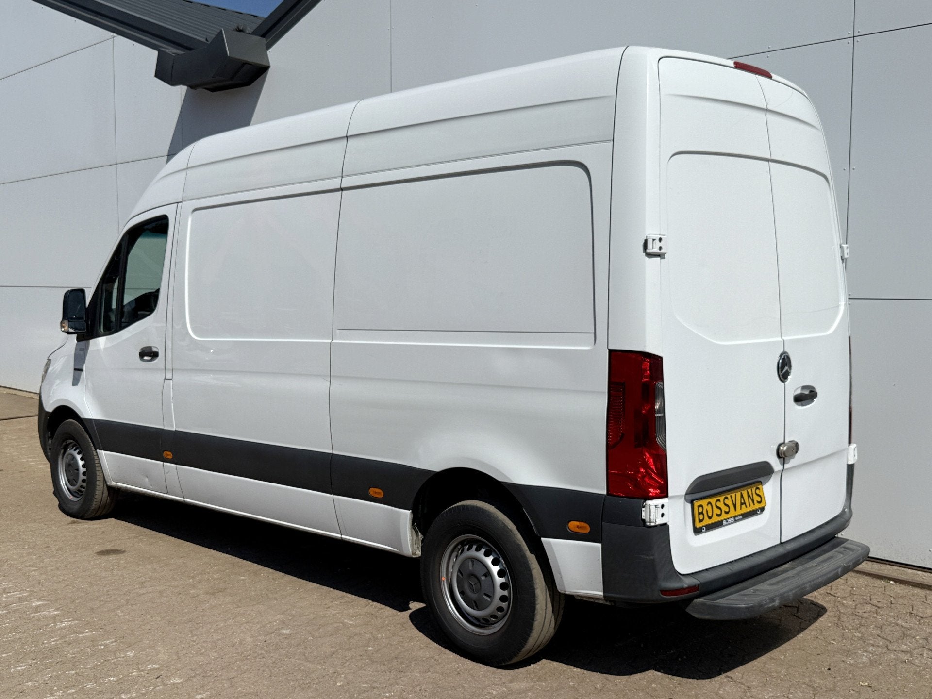 Mercedes-Benz eSprinter 312 55kWh L2H2 Elektrisch 168km WLTP, Stof, Zwart, 120 km, 116 pk