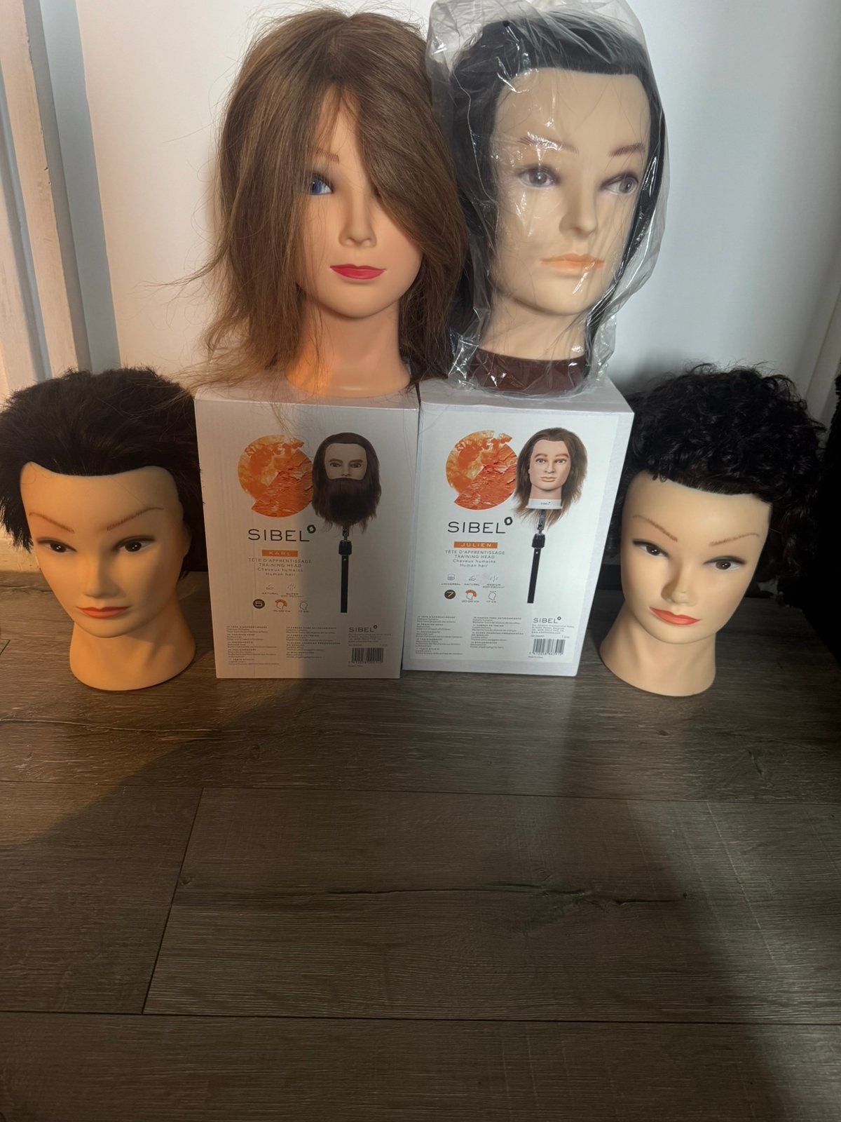 6 kappers hoofden te koop, Ophalen, Zo goed als nieuw, Meerdere media