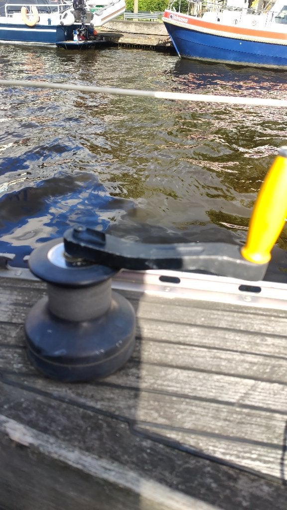 zeilboot lieren 5 stuks 2 grote 3 kleine, Ophalen of Verzenden, Gebruikt, Overige typen