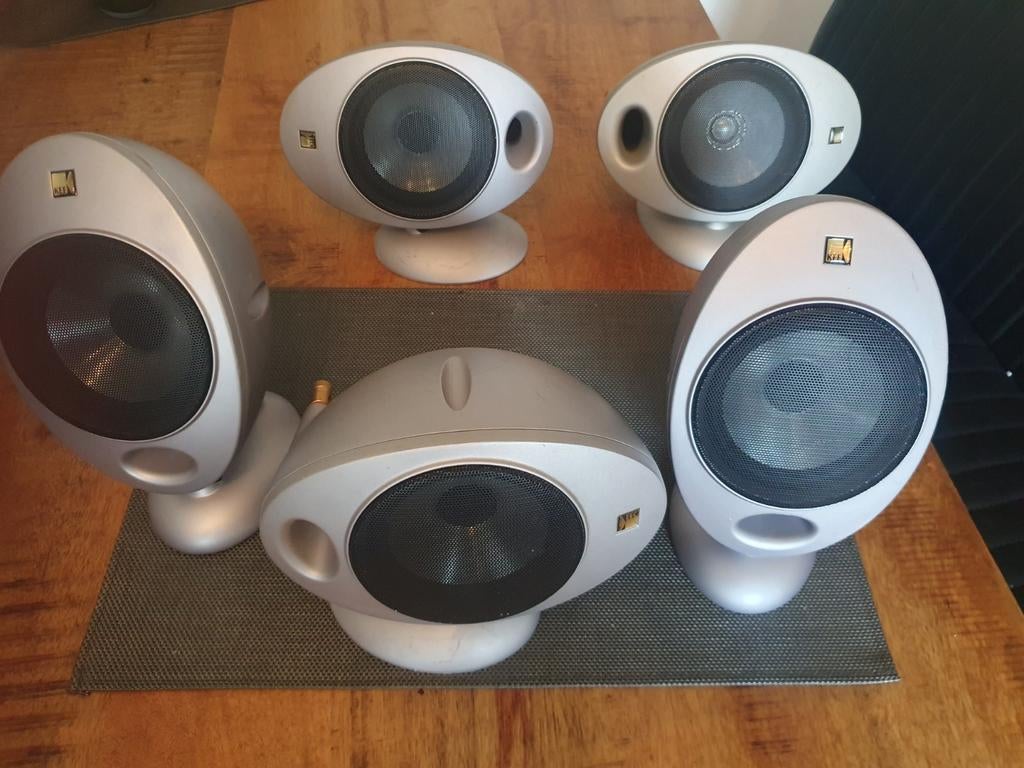 KEF KHT 2005.2 Surround Sound Systeem (5 speakers), Overige merken, Gebruikt, Ophalen of Verzenden, 60 tot 120 watt