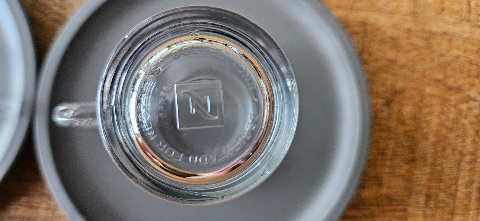 kop en schotel espresso kopjes Nespresso, Glas of Glazen, Overige merken, Ophalen of Verzenden, Modern