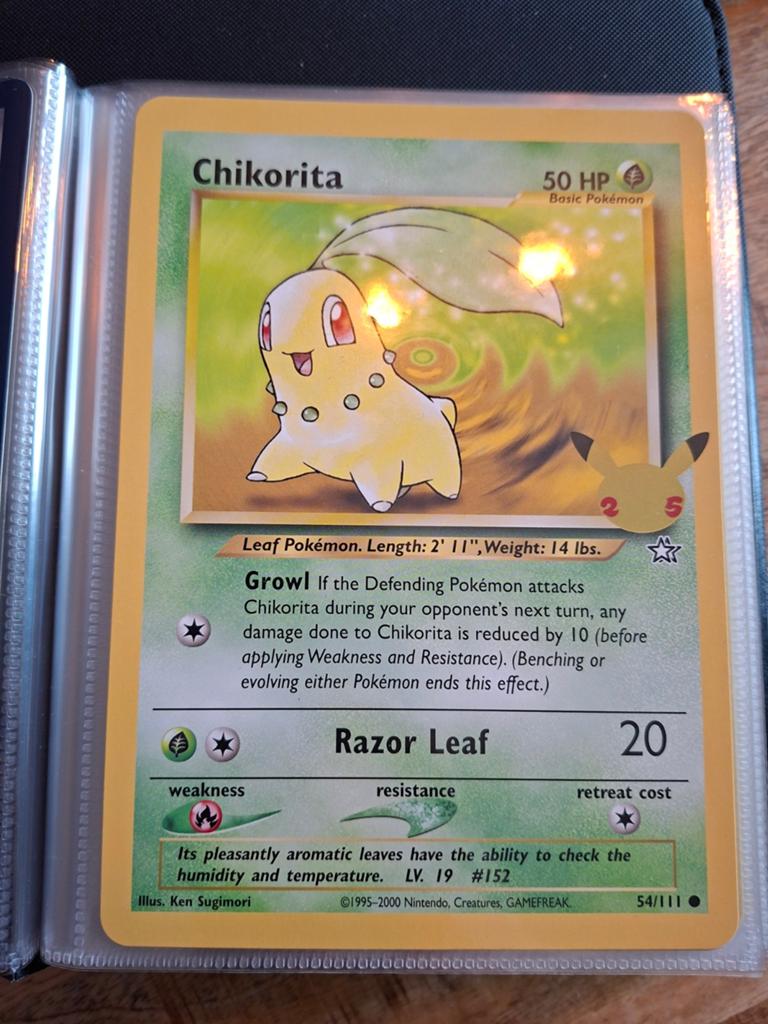 Pokémon Kaart Chikorita Jumbo 54/111 Neo Genesis, Ophalen of Verzenden, Zo goed als nieuw, Losse kaart