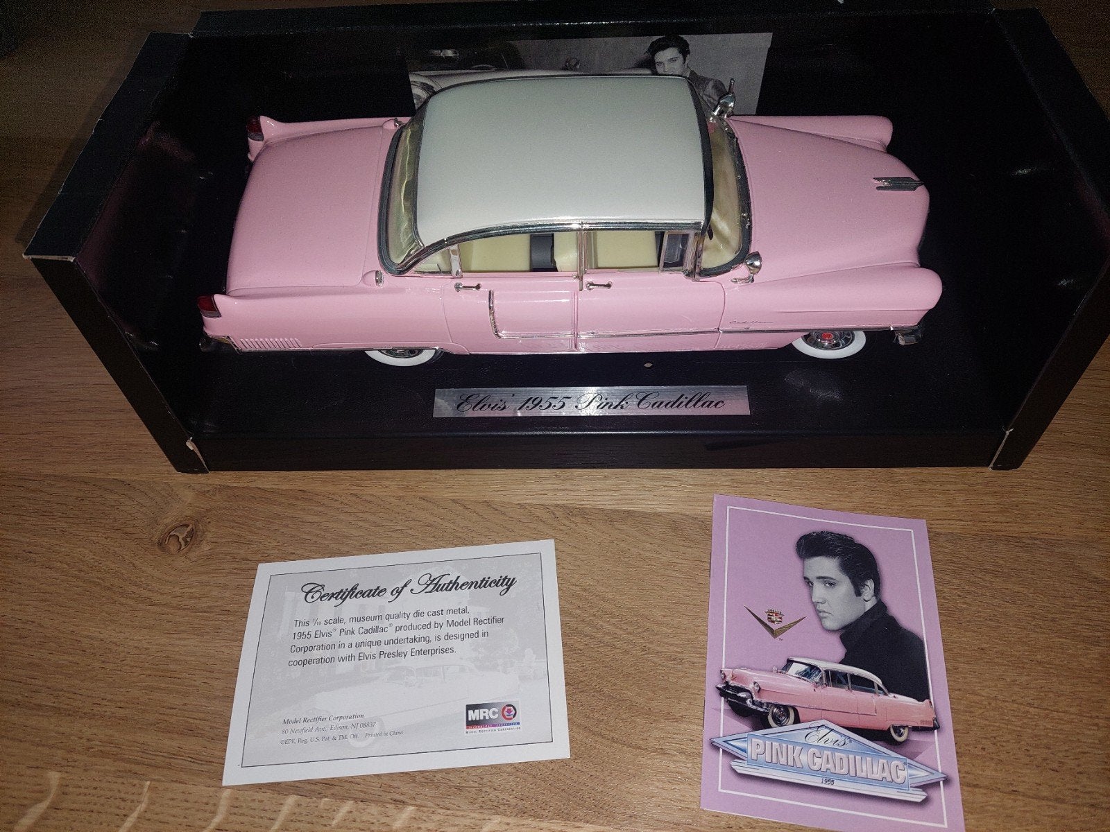 Elvis Presley pink cadillac 1955.  in originele doos., Hobby en Vrije tijd, Ophalen of Verzenden, Zo goed als nieuw, Auto, Overige merken
