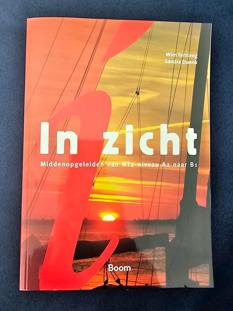 In zicht: NT2-niveau A2 naar B1 (ongebruikt), Ophalen of Verzenden, Zo goed als nieuw, MBO, Alpha