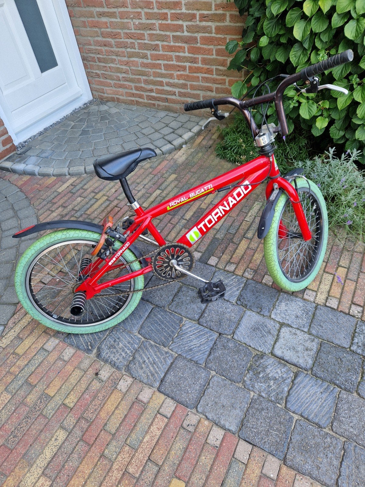 Crossfiets 20 inch - Tornado Royal Bugatti, Fietsen en Brommers, Fietsen | Crossfietsen en BMX, Staal, Velgrem, V-brakes, Ophalen of Verzenden