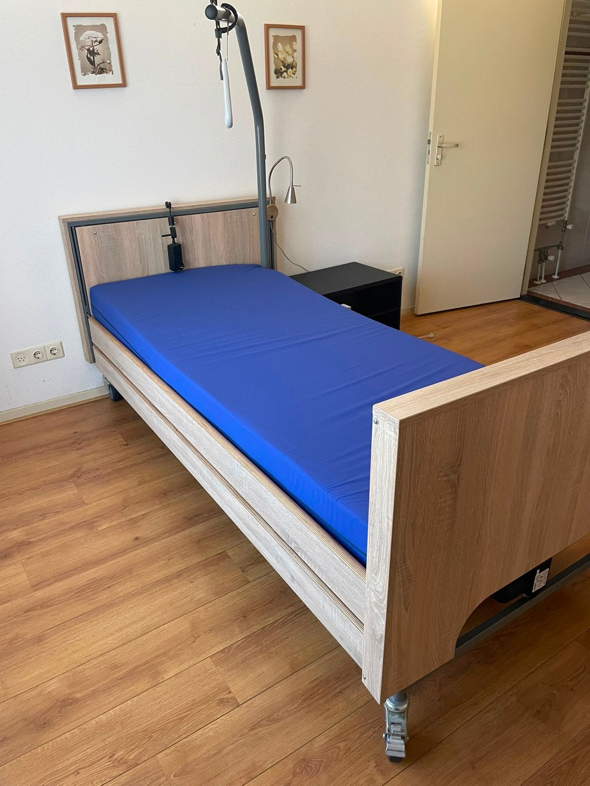 Hoog/laag bed - Comfort en ondersteuning, Ophalen, 90 cm, Eenpersoons, Bruin