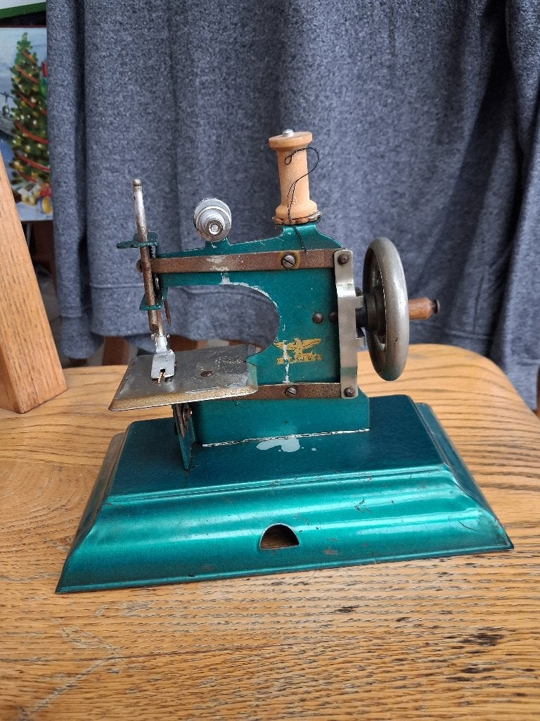 miniatuur naai machine, Ophalen of Verzenden, Gebruikt, Naaimachine, Overige merken