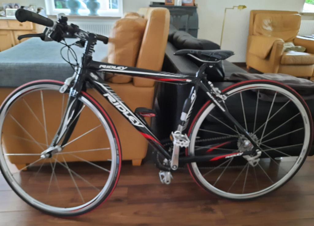 Ridley racefiets met recht stuur 26 inch, 26 inch, 10 tot 15 versnellingen, Aluminium, Zo goed als nieuw