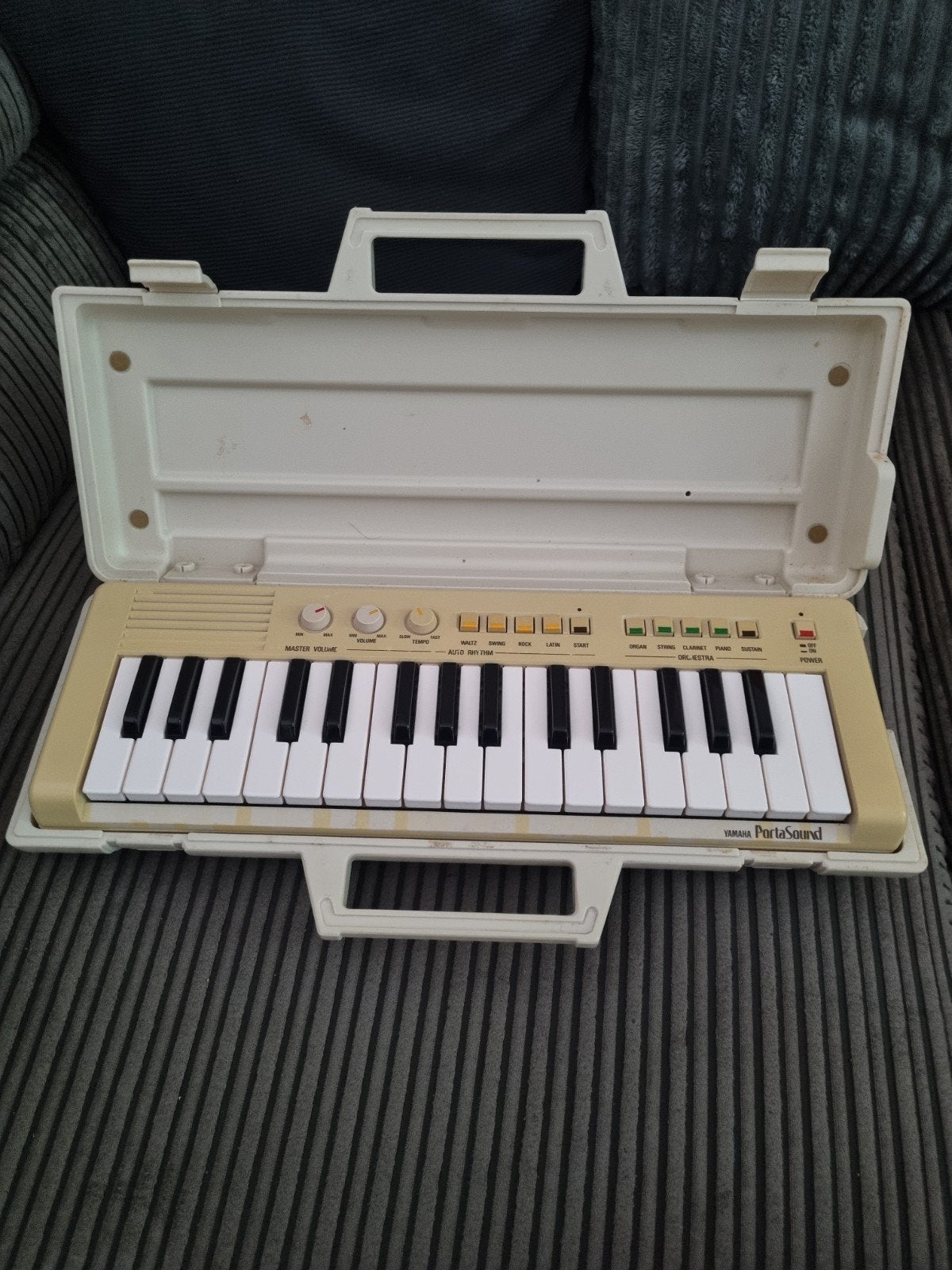 Yamaha PortaSound PS-1 Keyboard met koffer (defecten), Ophalen of Verzenden, Gebruikt, 61 toetsen, Yamaha
