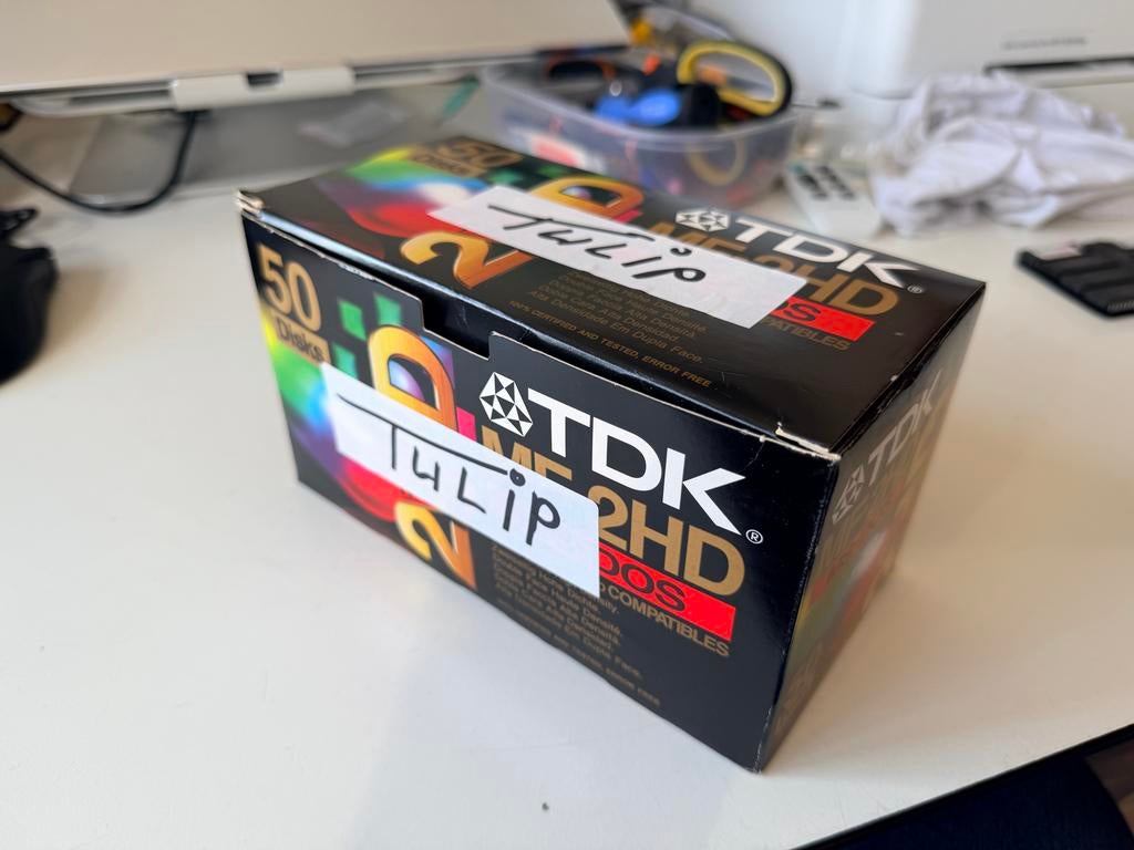 Doos met 40 floppy disks (2HD en DD), Ophalen of Verzenden