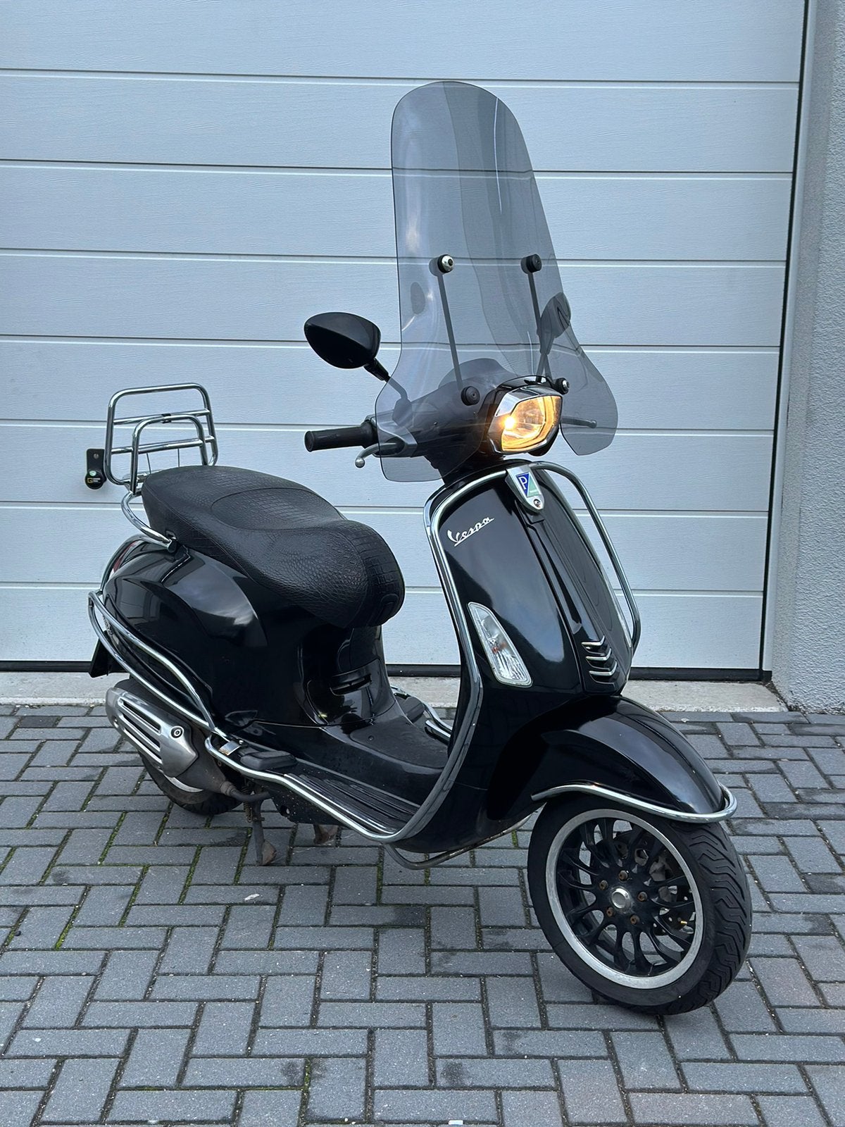 Piaggio Vespa Sprint 2018 50cc blauw kenteken snor, Ophalen of Verzenden, Zo goed als nieuw, Benzine, Overige modellen