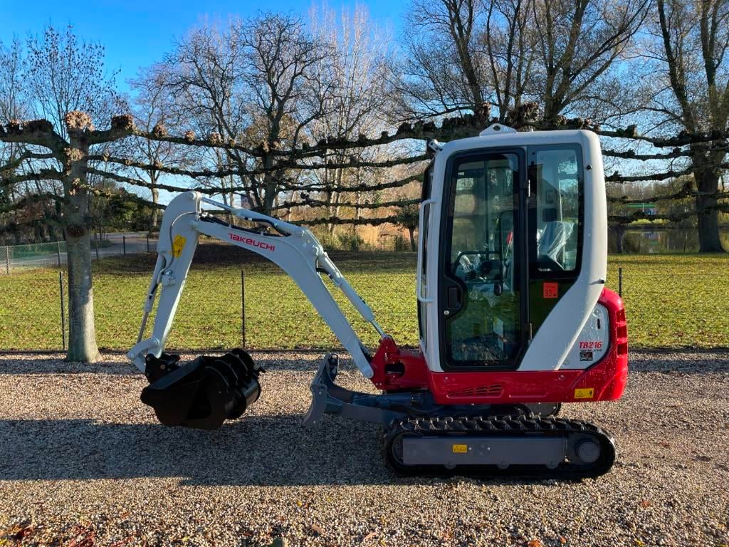 Takeuchi TB216 Minigraver / Mini graver (bj 2025), Graafmachine