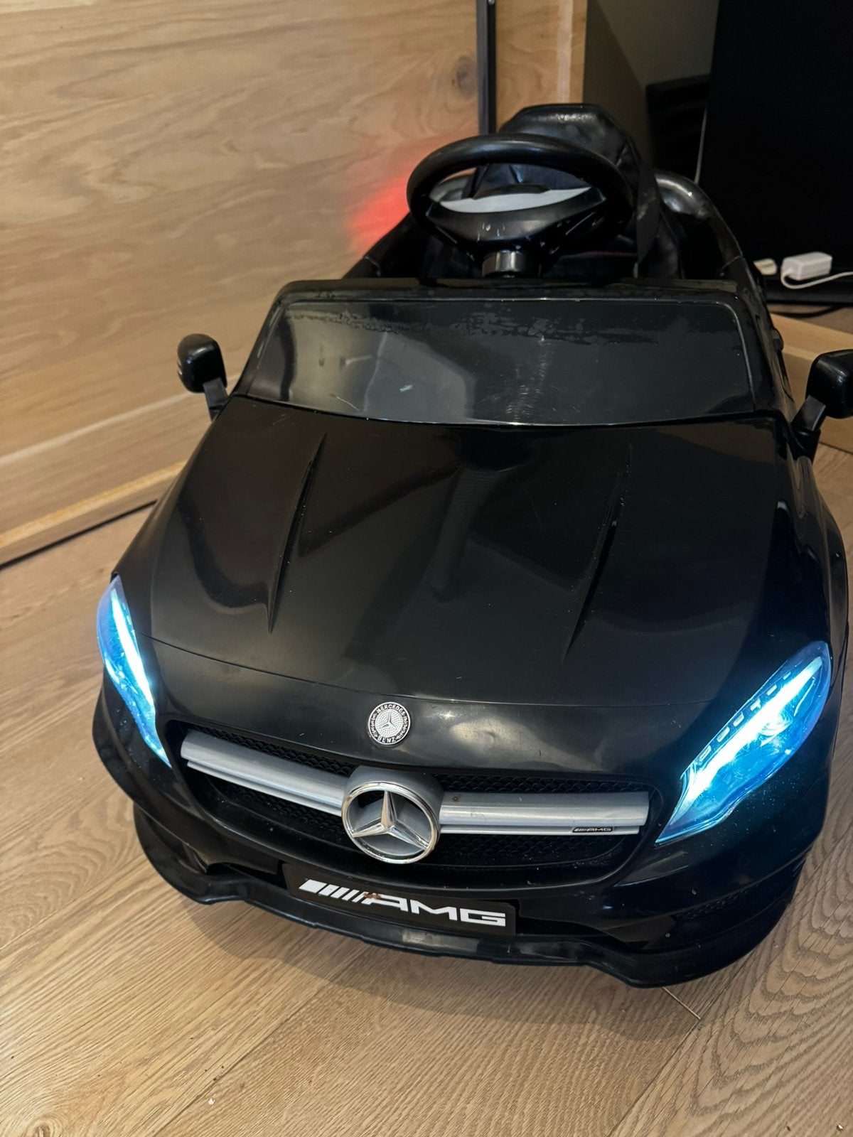 Mercedes AMG CLE 53, 12V speelgoed auto, Ophalen, Gebruikt