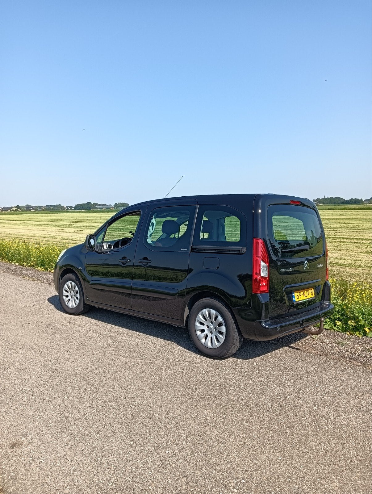 Citroën Berlingo 1.6 88KW 2010 Zwart, Voorwielaandrijving, 1380 kg, 4 cilinders, Zwart