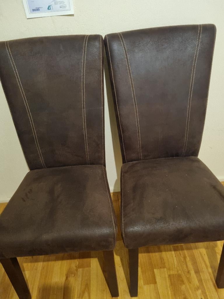 TE KOOP EETKAMERSTOELEN NIEUW., Ophalen, MODERN, Twee, Bruin