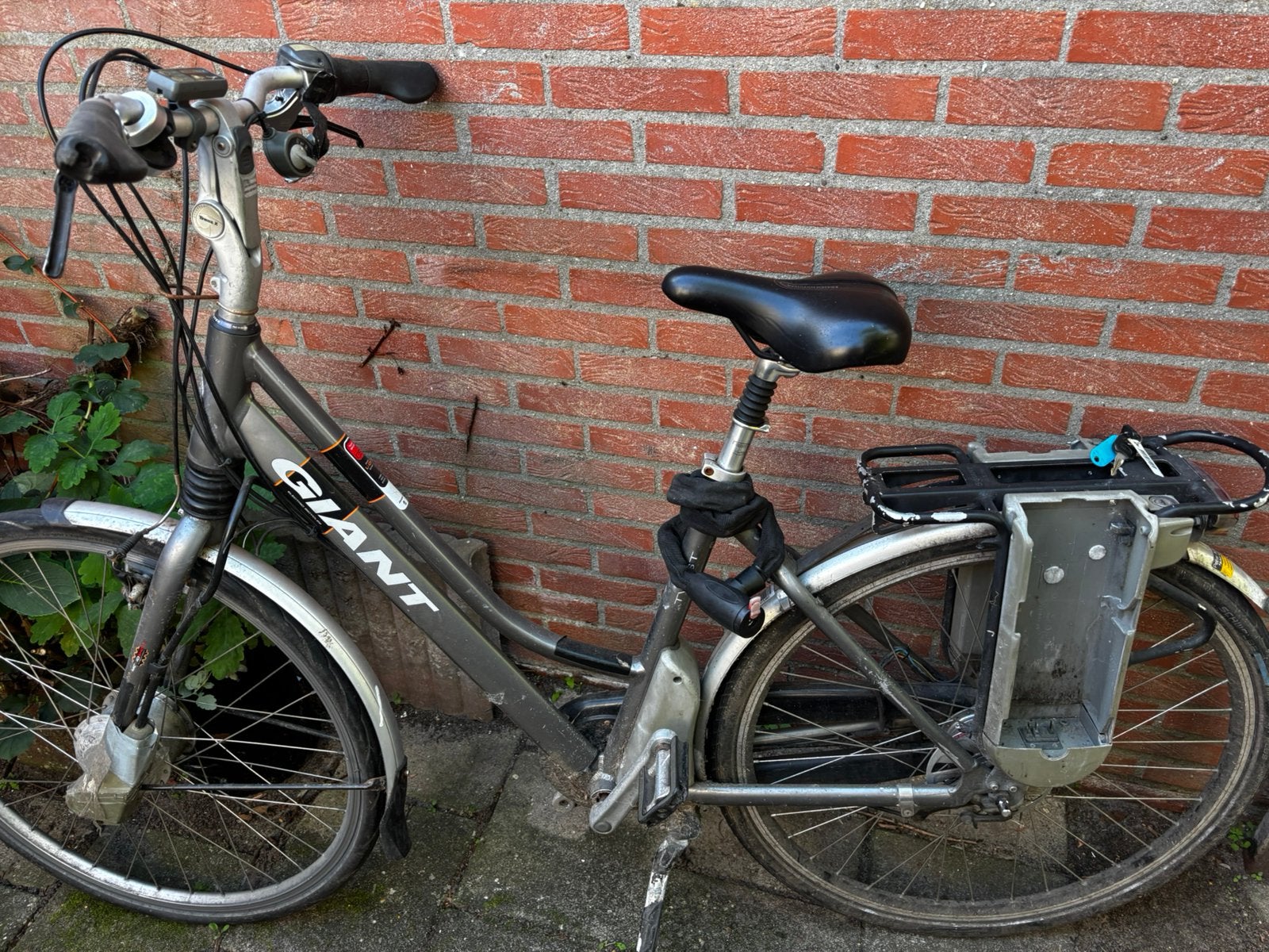 Giant twist voor onderdelen, Ophalen, Minder dan 30 km per accu, Gebruikt, Giant
