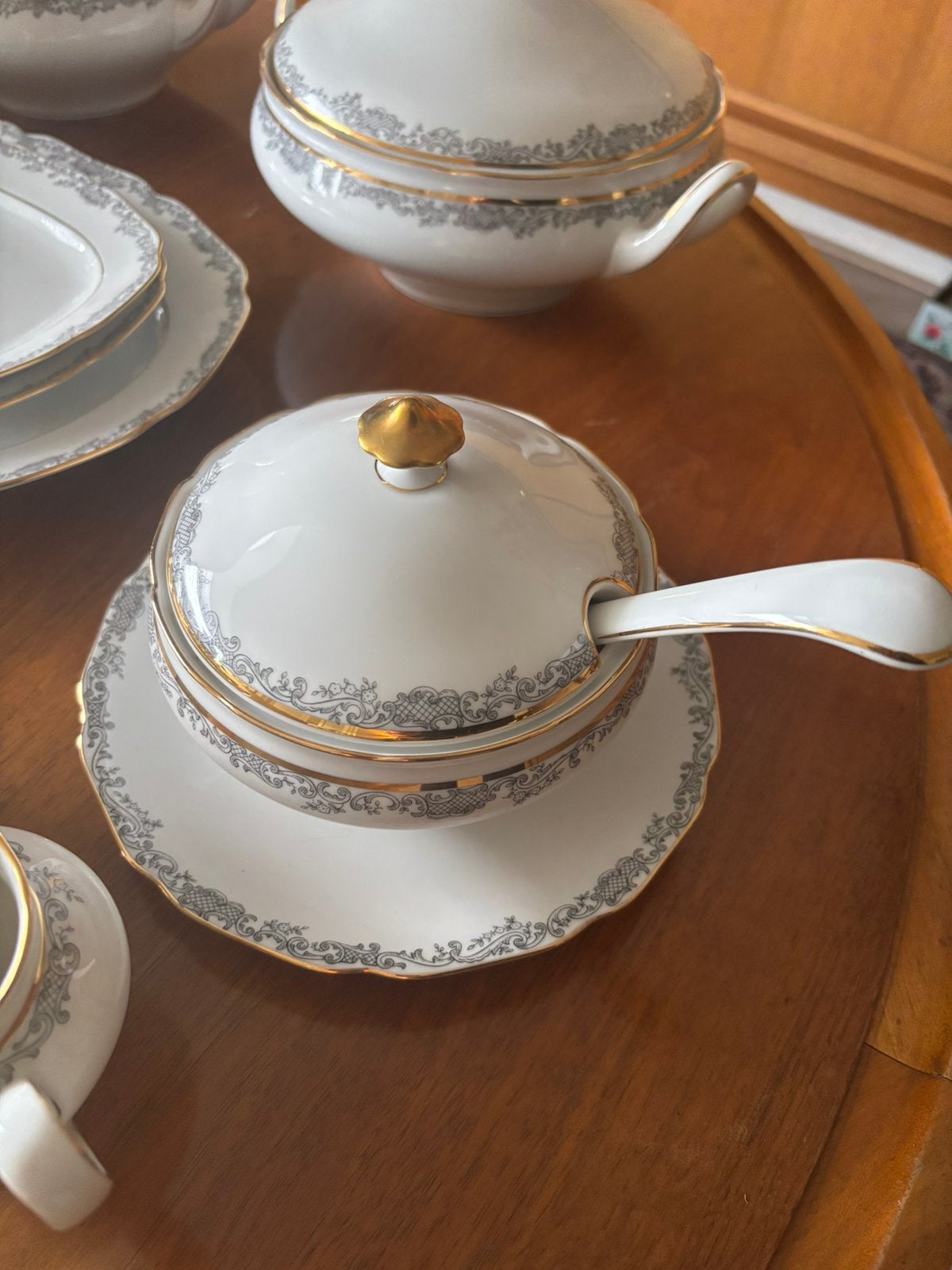 Hutschenreuther Servies - Zwart/Grijs met Gouden Rand, Ophalen, Klassiek, Zo goed als nieuw, Porselein