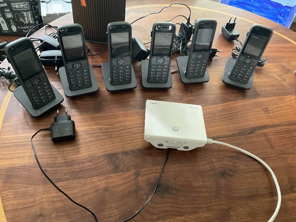 Gigaset N510 IP Pro Centrale 6 toestellen, Telecommunicatie, Vaste telefoons | Handsets en Draadloos, Ophalen of Verzenden, Zo goed als nieuw