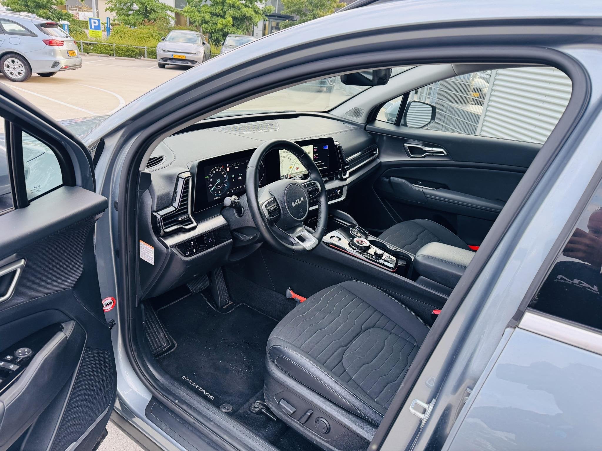 Kia Sportage 1.6 T-GDi Plug-in Hybrid AWD DynamicPlusLine Tr, Auto's, Kia, Automaat, 1350 kg, 14 kWh, Gebruikt