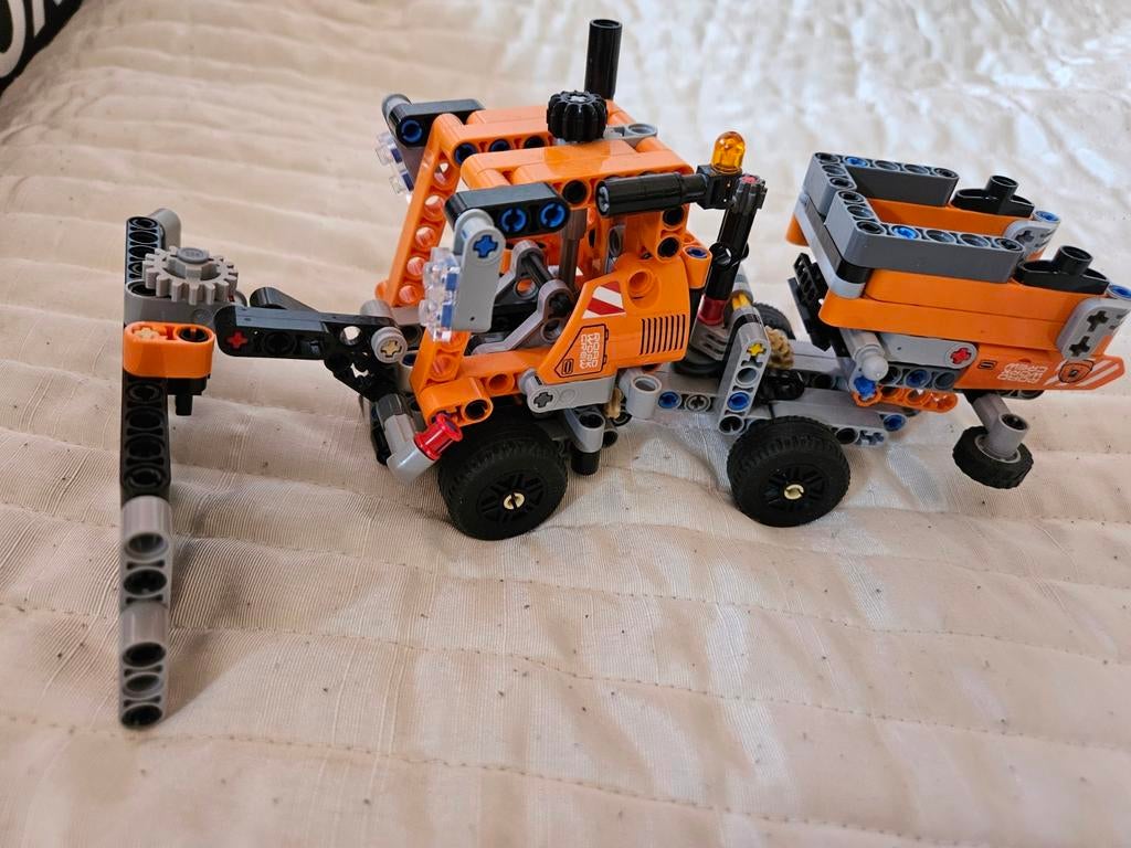 Lego Technic strooiwagen, Ophalen of Verzenden, Zo goed als nieuw