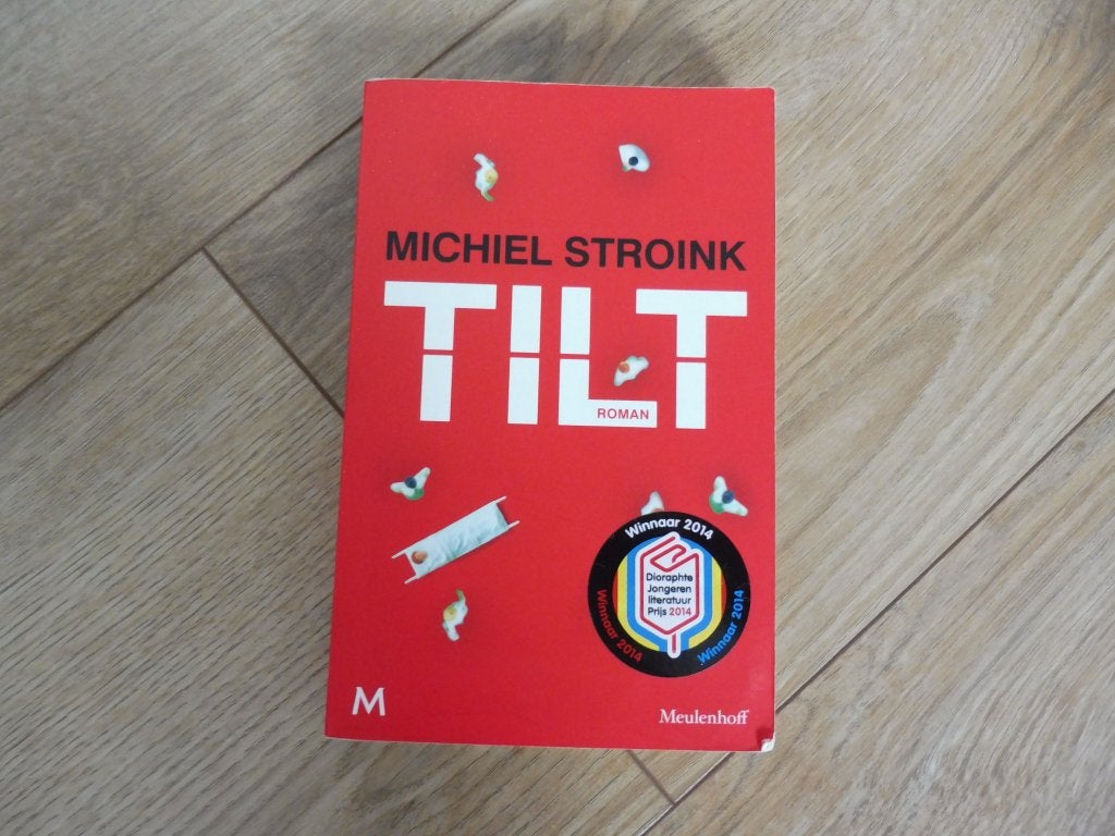 Tilt van Michiel Stronk, VMBO, Zo goed als nieuw, Nederlands, Michiel Stronk