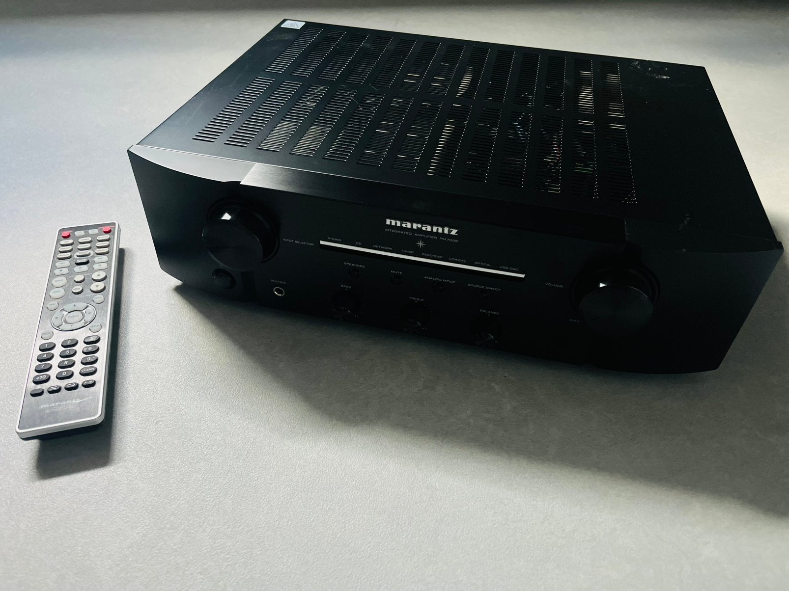 Marantz PM7005 in uitstekende staat, 70 watt of meer, Zo goed als nieuw, Overige spelers, Ophalen