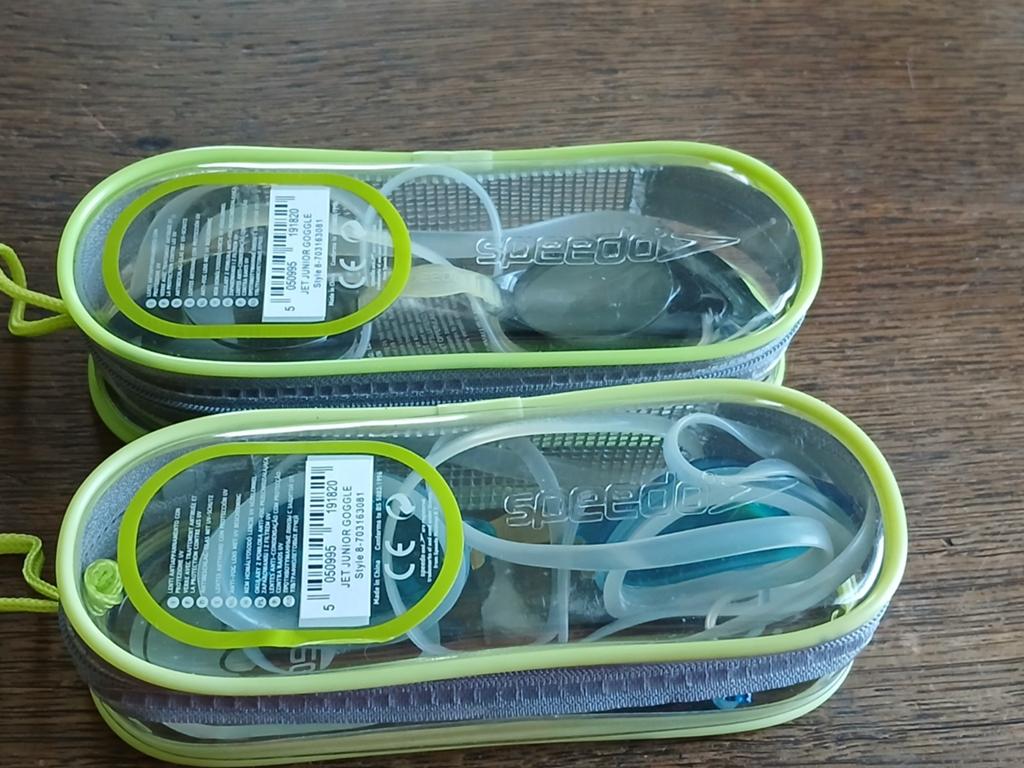 2 SPEEDO DUIK/ZWEM  BRILLEN JUNIOR, Ophalen of Verzenden, Zo goed als nieuw, Duikbril of Snorkel