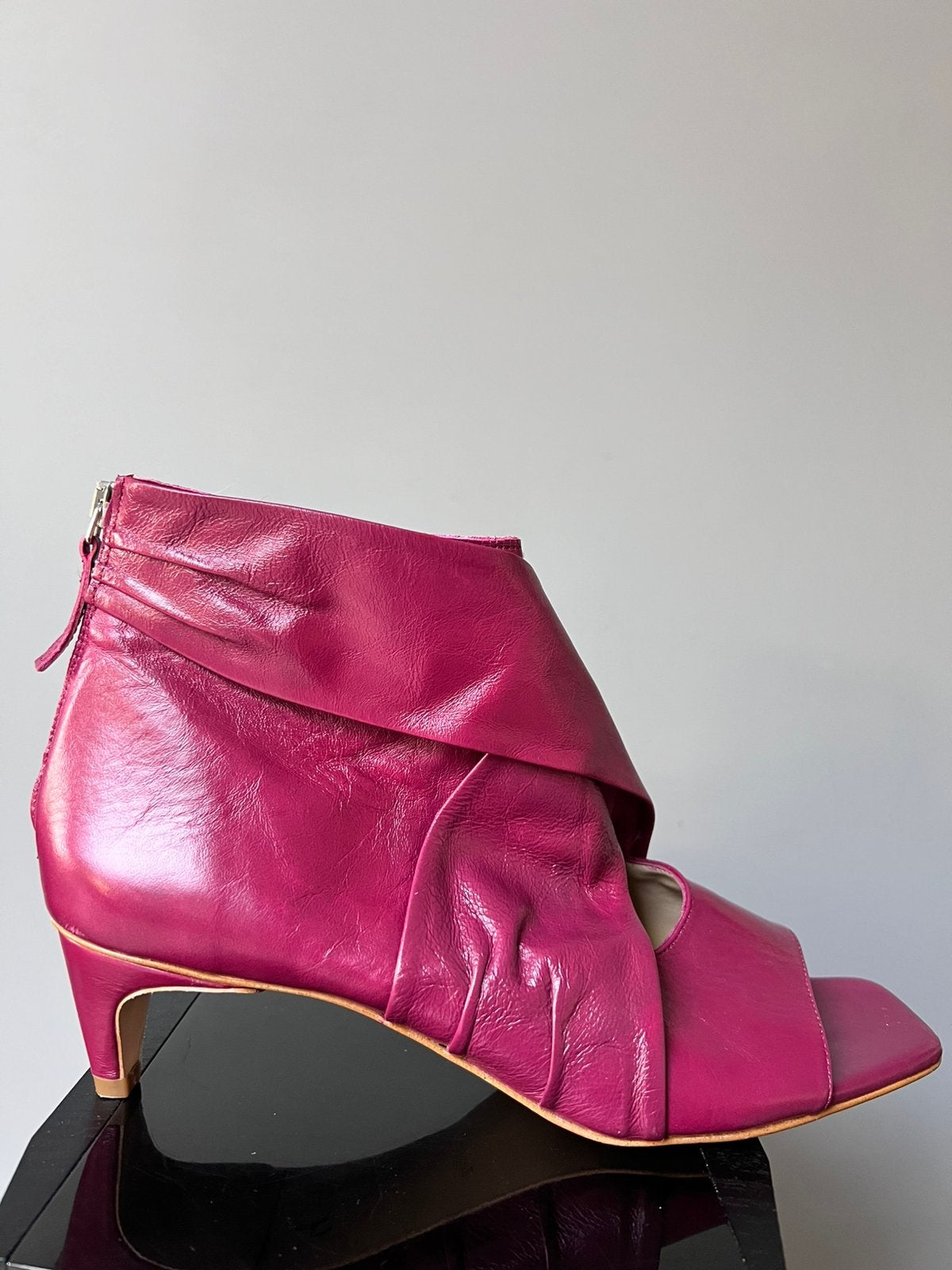 ZARA DONKER ROZE ECHT LEREN SANDALEN ENKEL HAKKEN MAAT 41, Zo goed als nieuw, Roze, Sandalen of Muiltjes, Ophalen of Verzenden