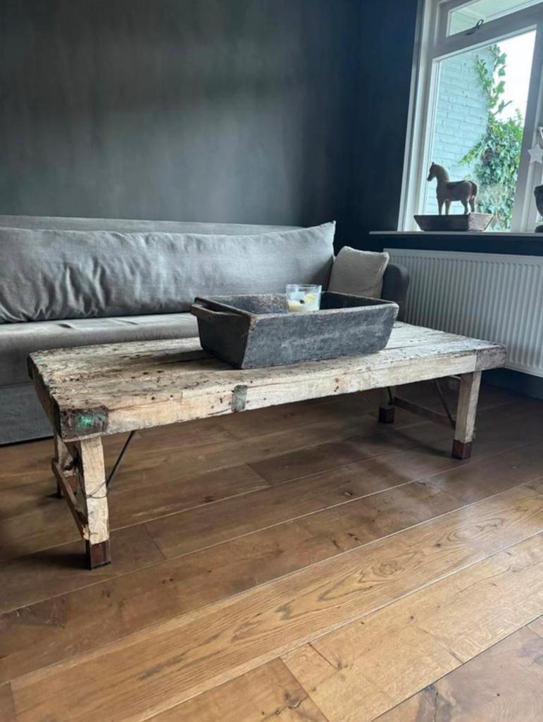 Stoere salontafel, Ophalen, Zo goed als nieuw, Rechthoekig, 100 tot 150 cm