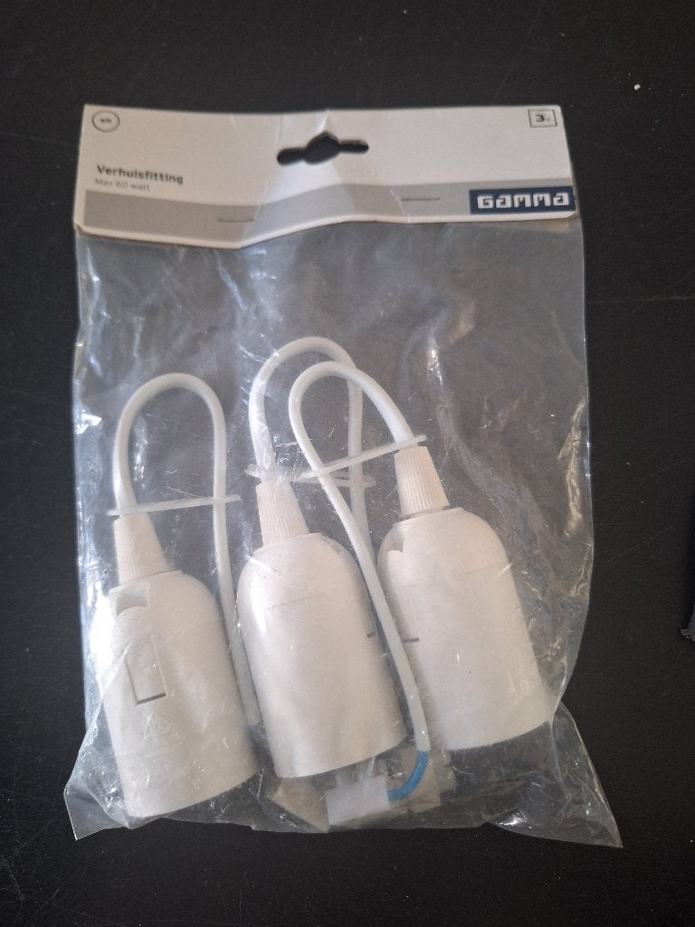 GAMMA verhuisfittingen max 60 watt, Doe-het-zelf en Verbouw, Elektra en Kabels, Ophalen, Zo goed als nieuw, Gamma, Overige typen