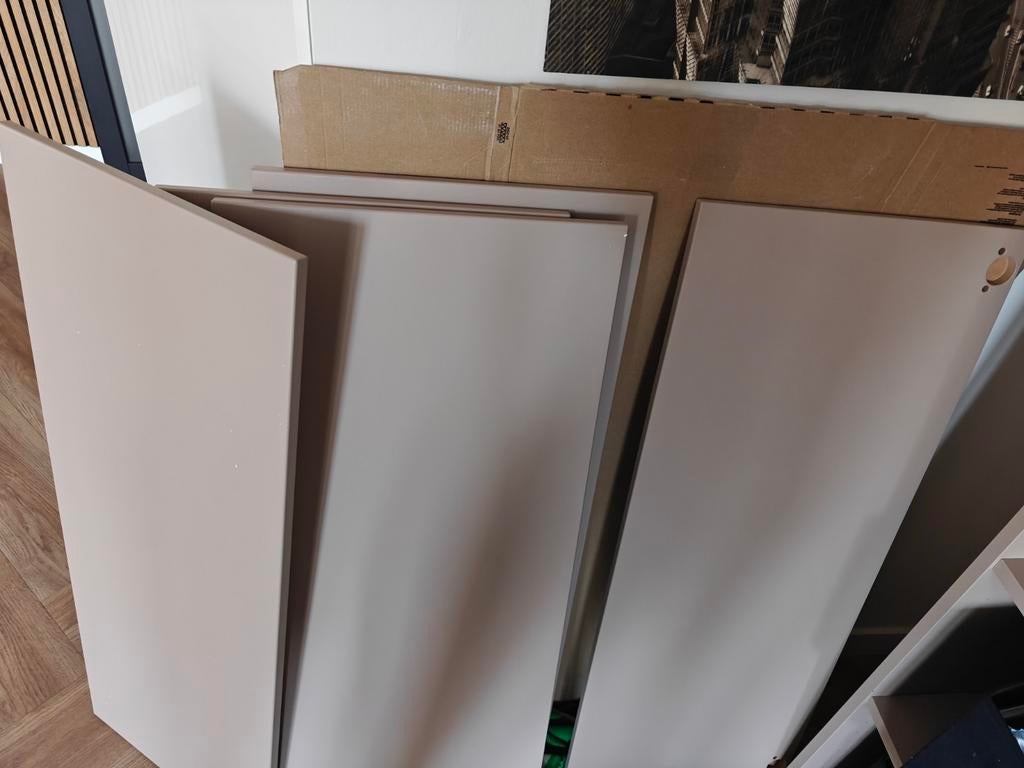 IKEA Veddinge kastdeurtjes (aardetint), Ophalen, Gebruikt