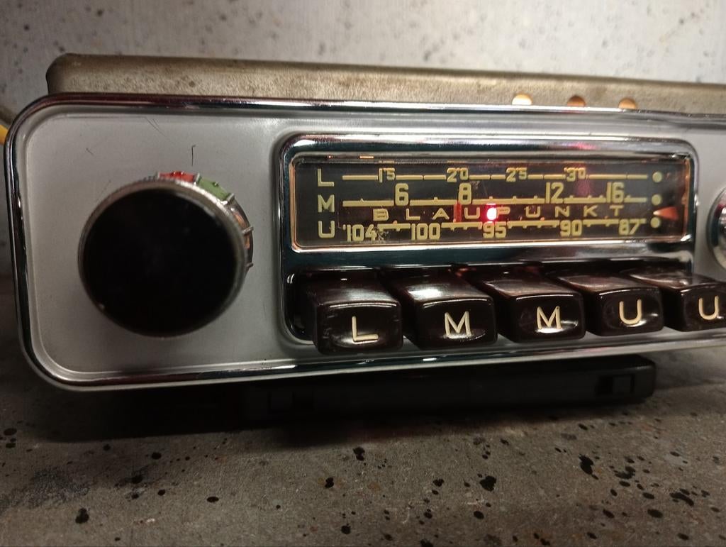 Blaupunkt Frankfurt  Fm Porsche Mercedes Vol Werkend, Ophalen of Verzenden